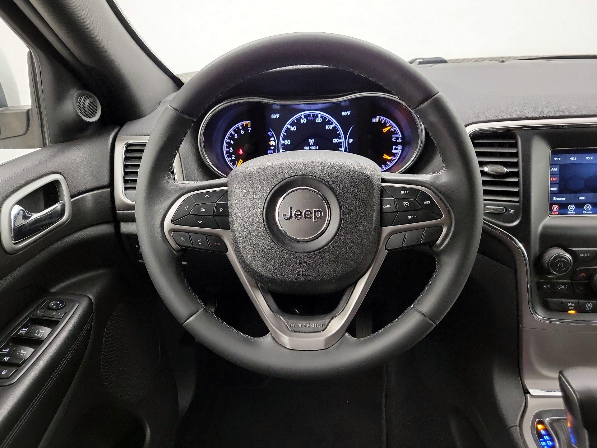Thumbnail: 2018 Jeep Grand Cherokee - 10