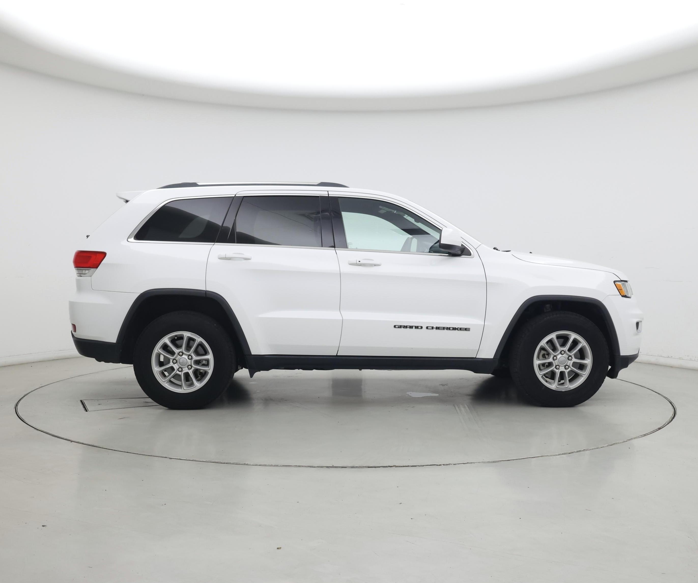 Thumbnail: 2018 Jeep Grand Cherokee - 7
