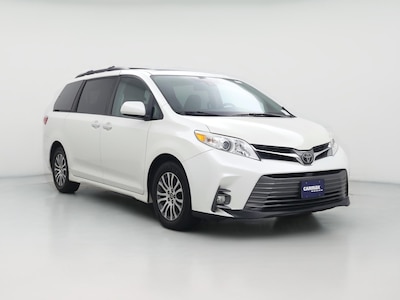 2018 Toyota Sienna XLE