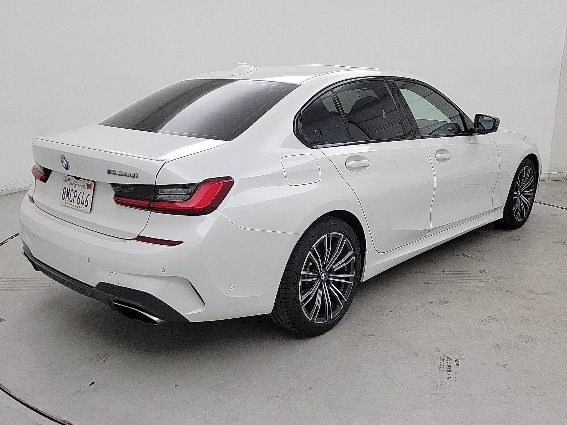 Thumbnail: 2020 BMW 3 Series - 5