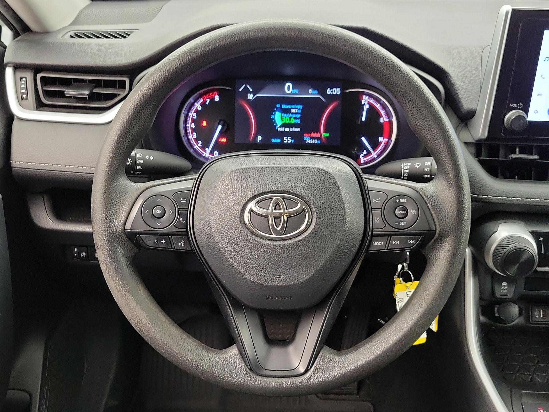 Thumbnail: 2023 Toyota RAV4 - 10