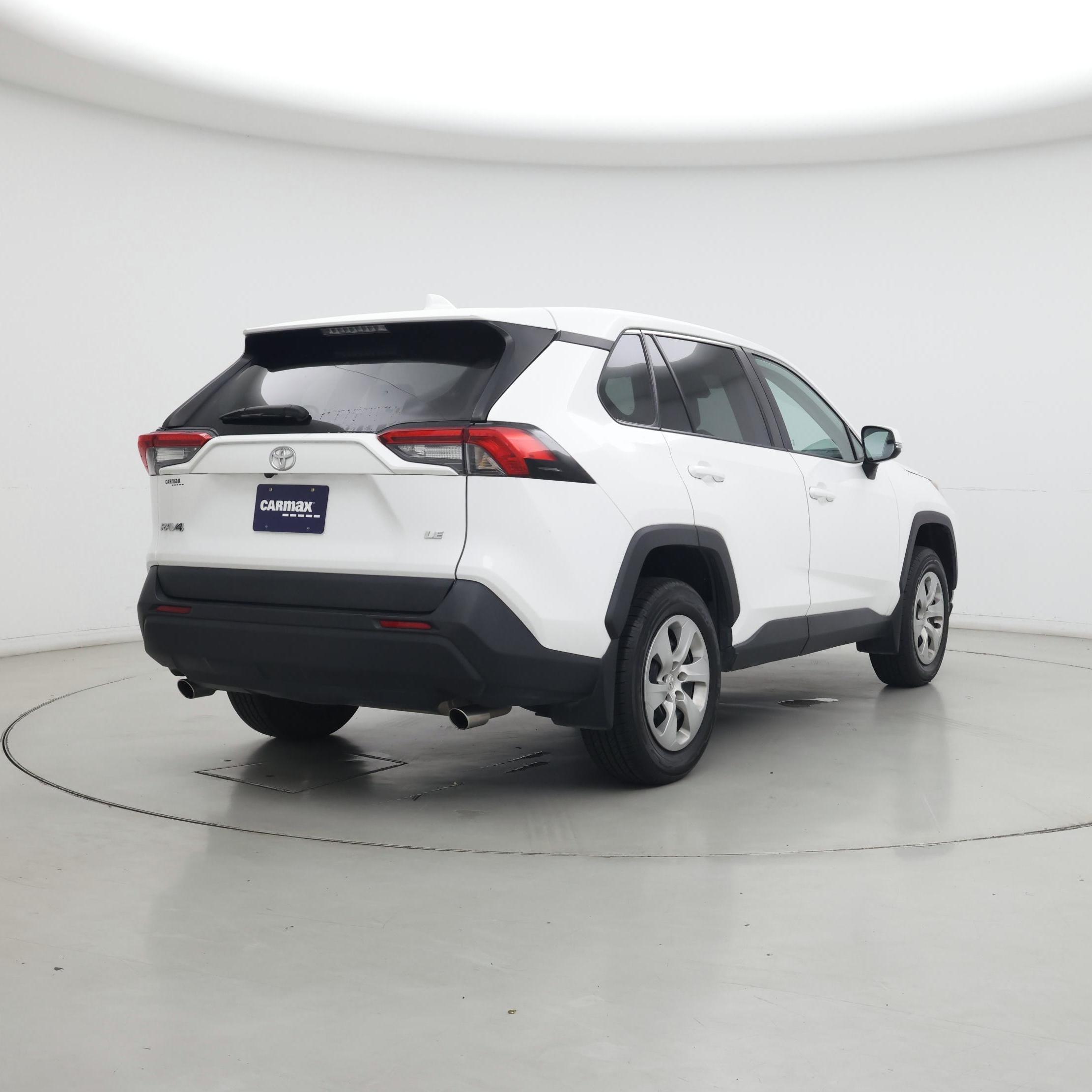 Thumbnail: 2023 Toyota RAV4 - 8