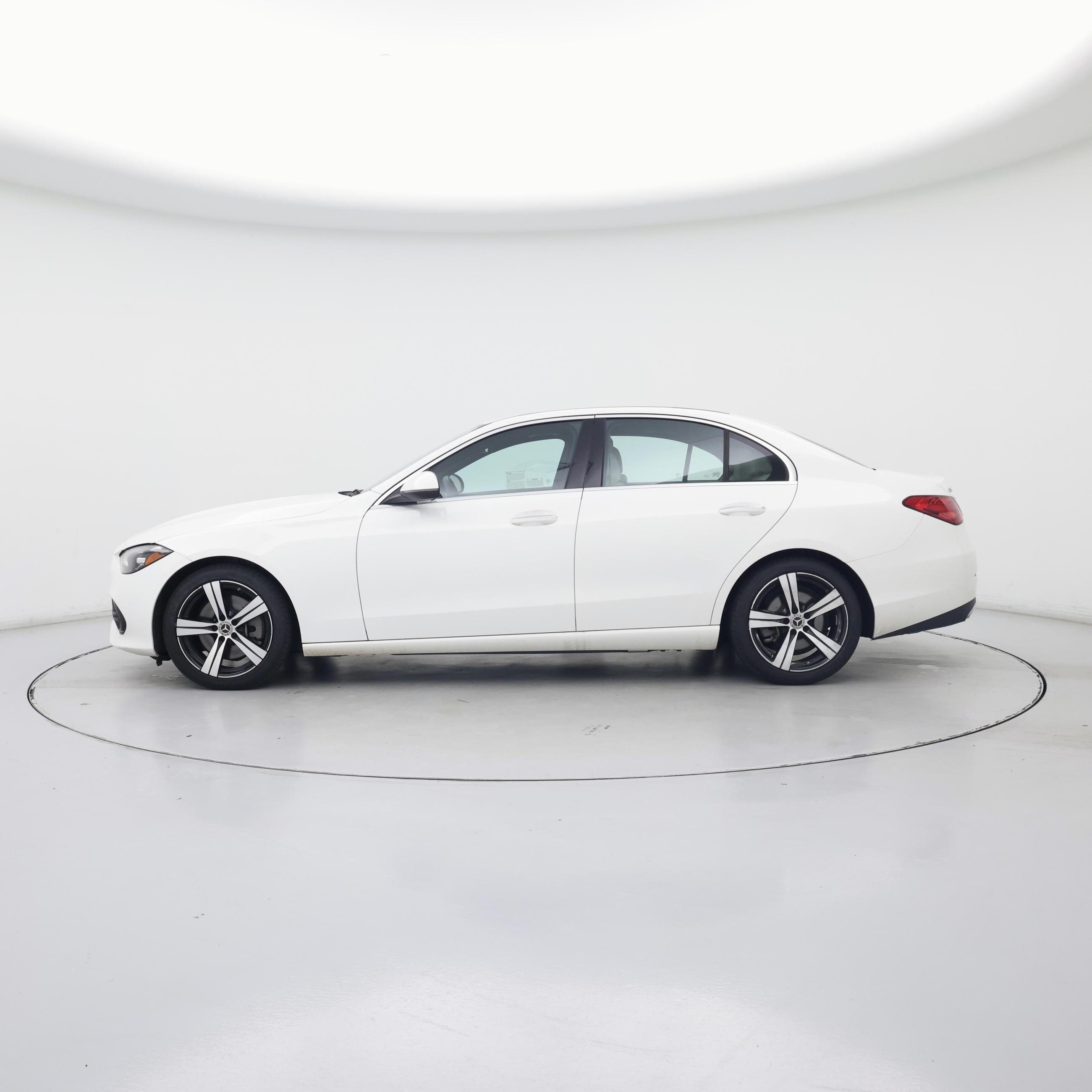 Thumbnail: 2022 Mercedes-Benz C-Class - 3