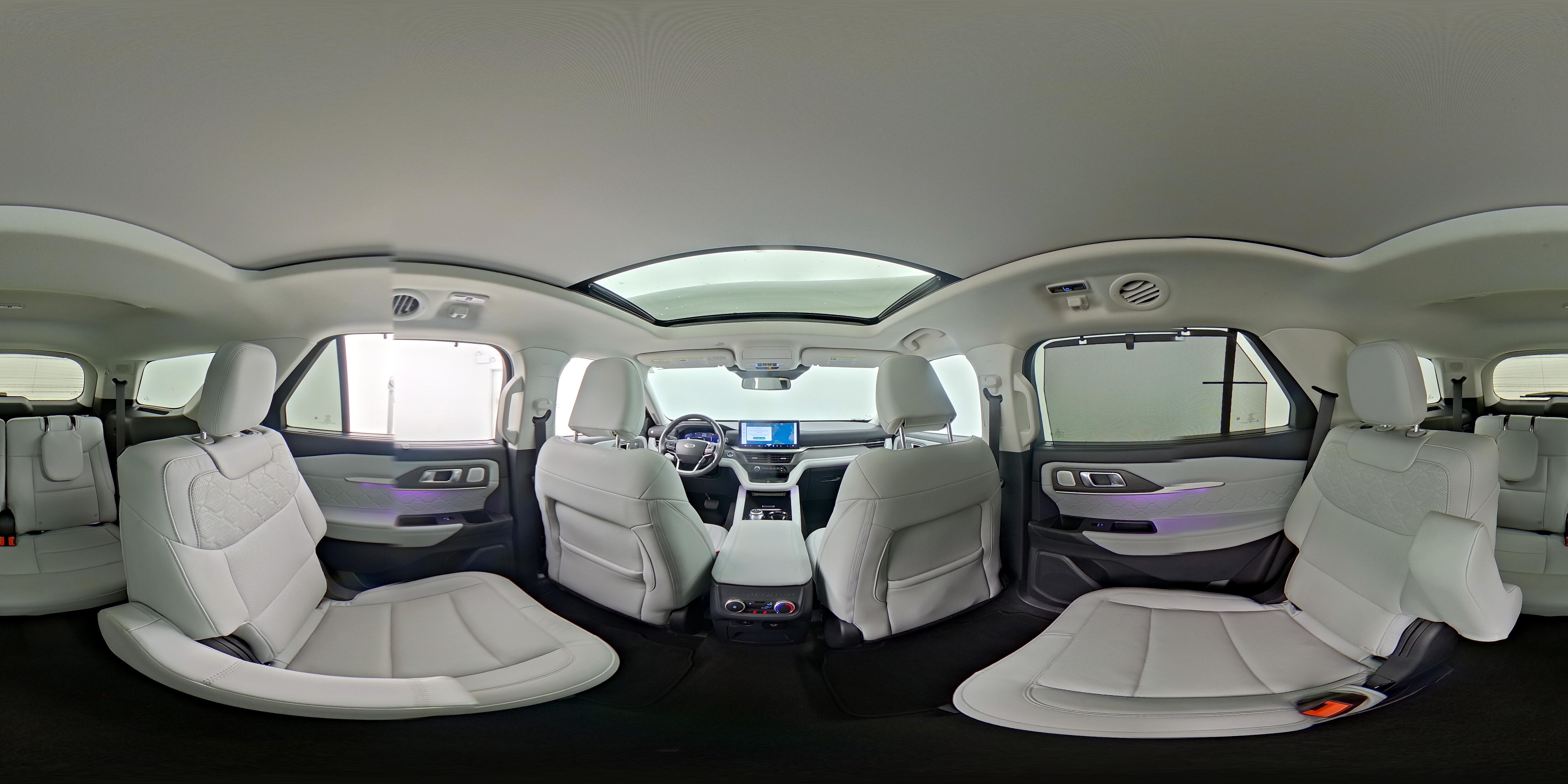 2025 Ford Explorer Platinum - Photo 29