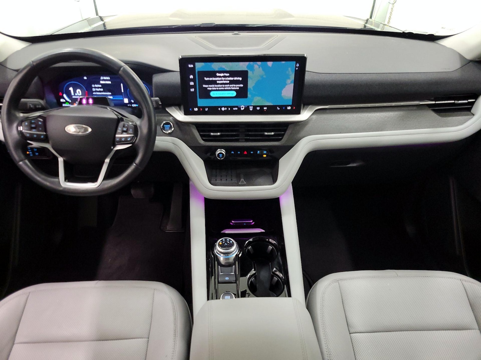 2025 Ford Explorer Platinum - Photo 10