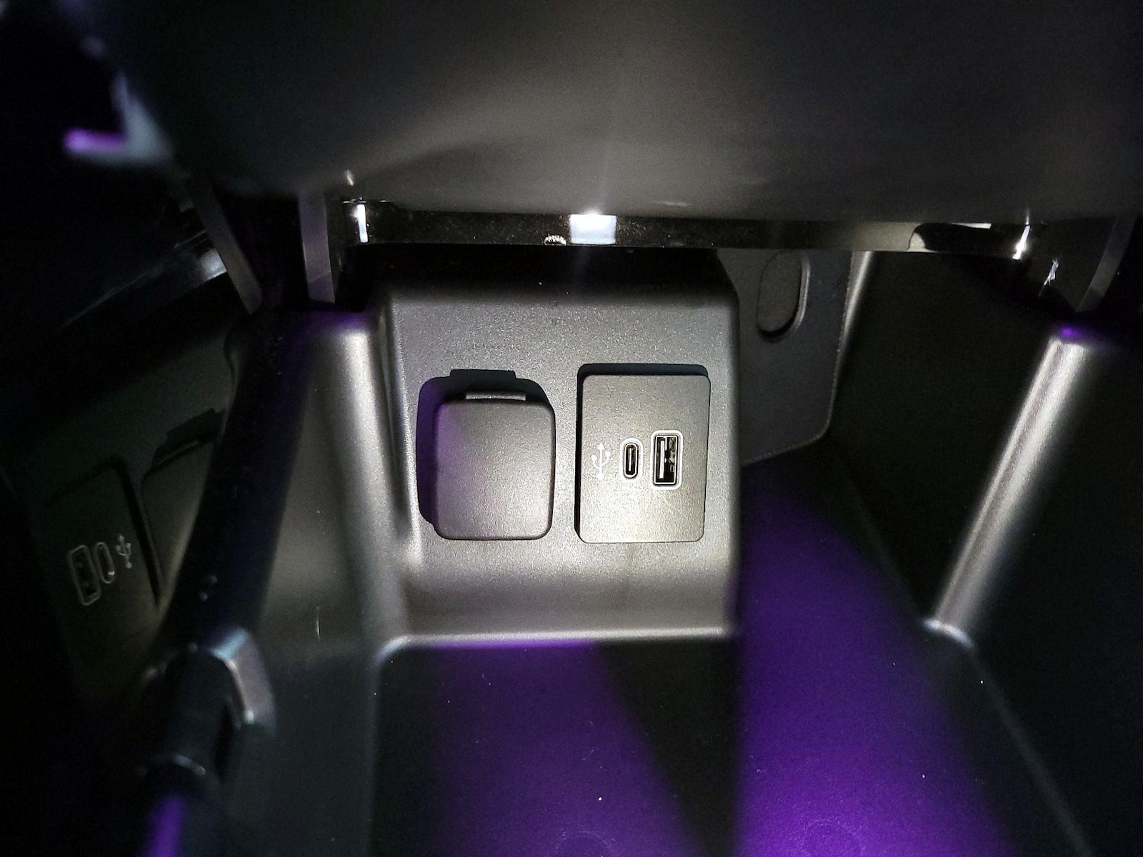 2025 Ford Explorer Platinum - Photo 20