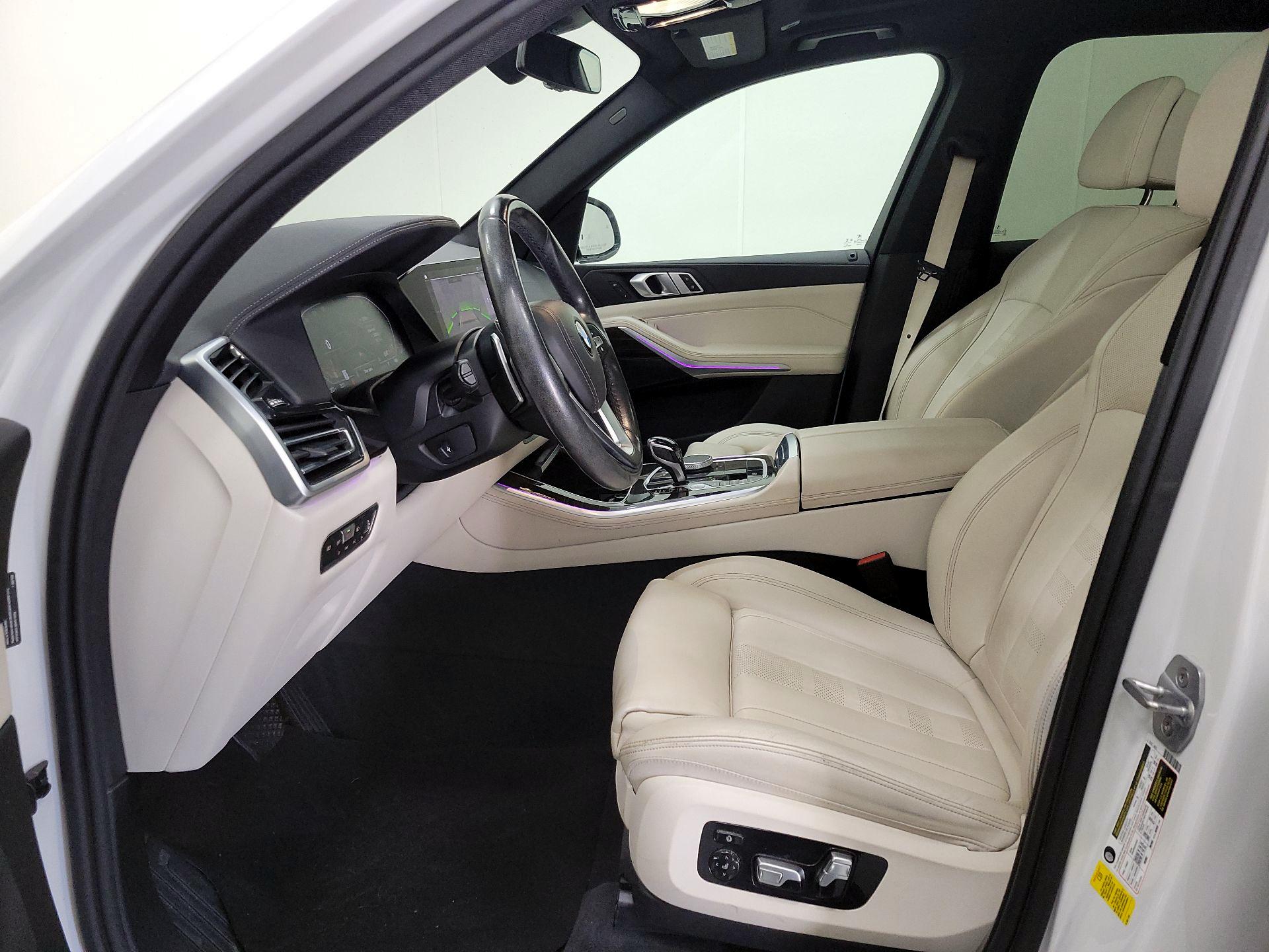 Thumbnail: 2020 BMW X5 - 11