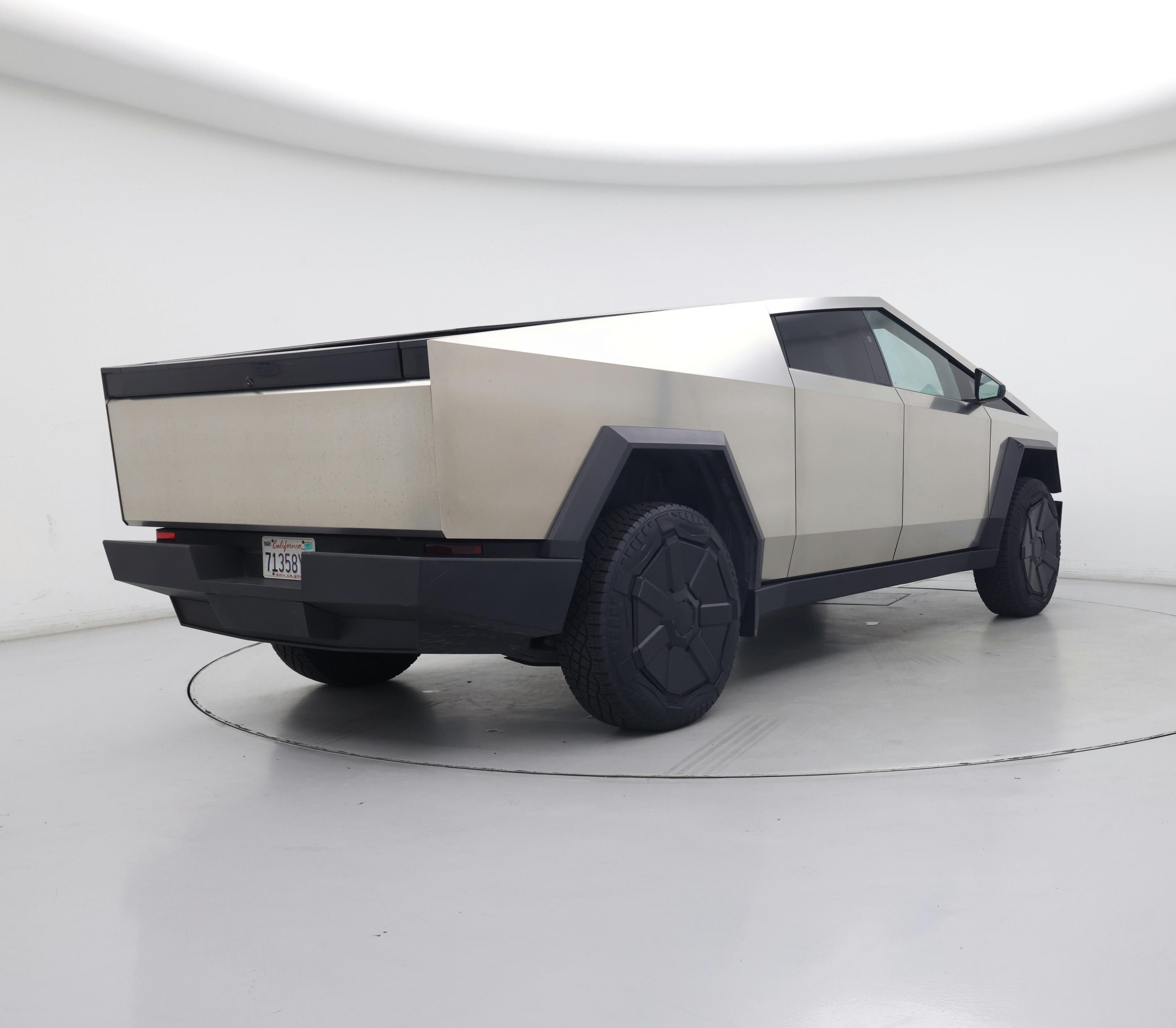 Thumbnail: 2024 Tesla Cybertruck - 8
