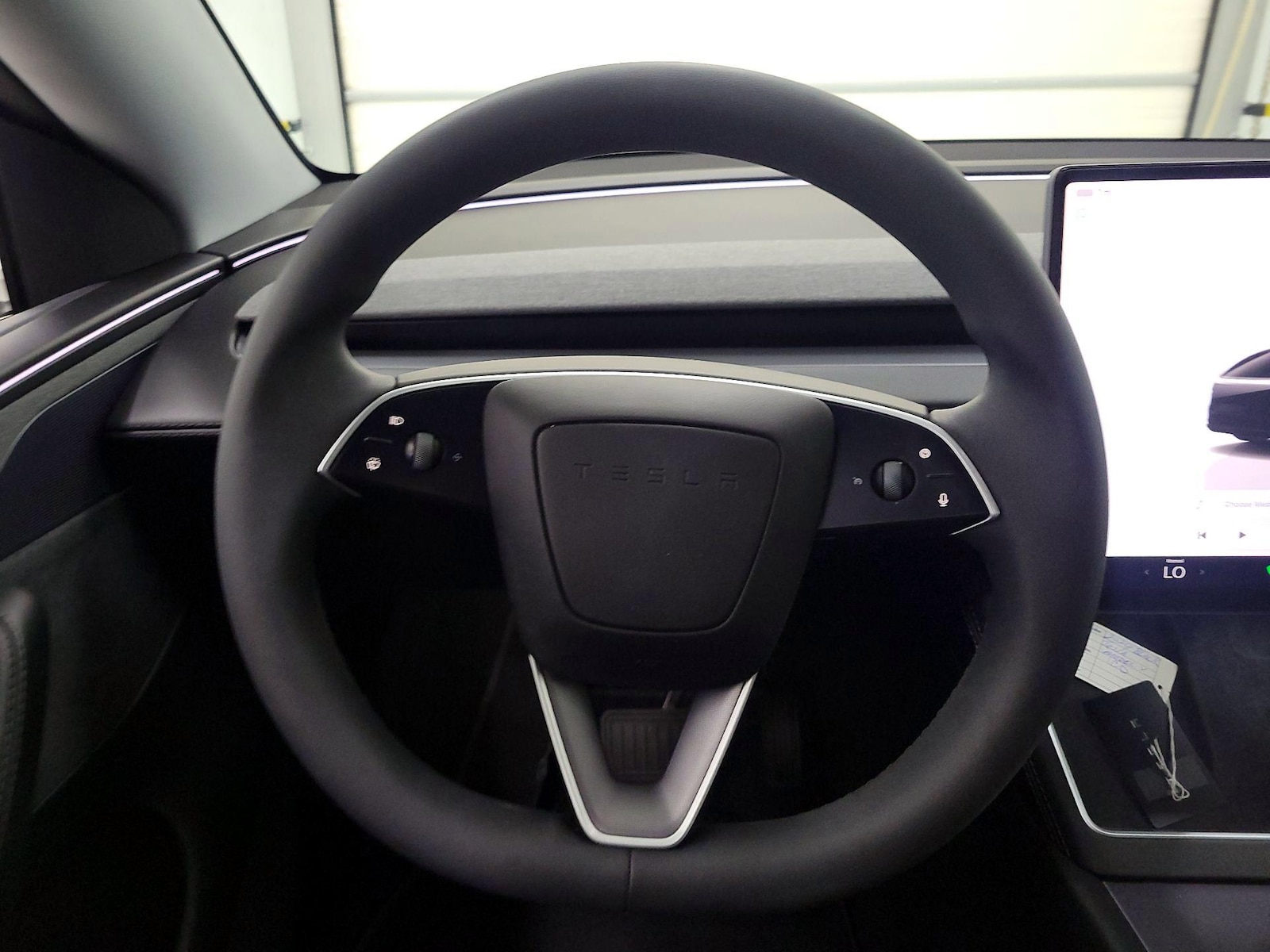 2026 Tesla Model Y Long Range - Photo 11