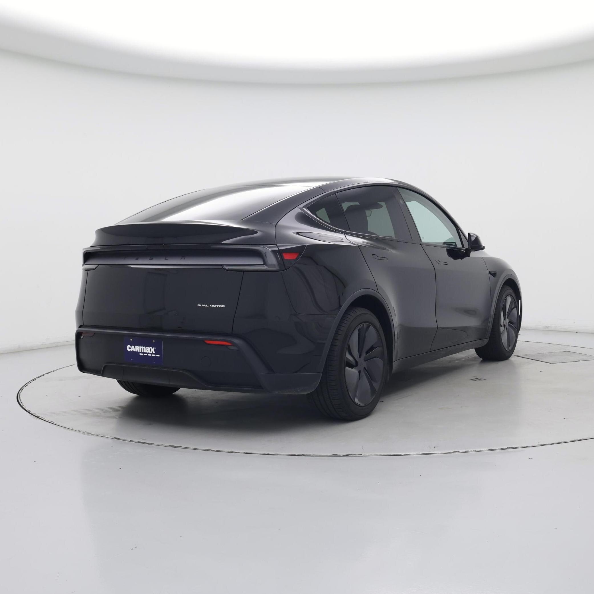 Thumbnail: 2026 Tesla Model Y - 8