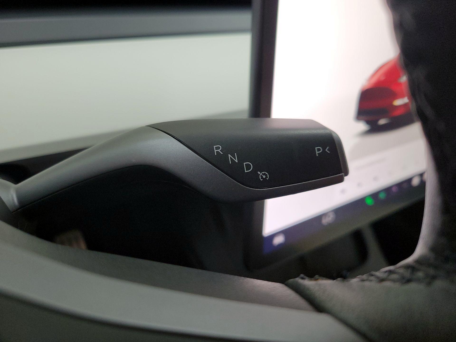 Thumbnail: 2022 Tesla Model Y - 17