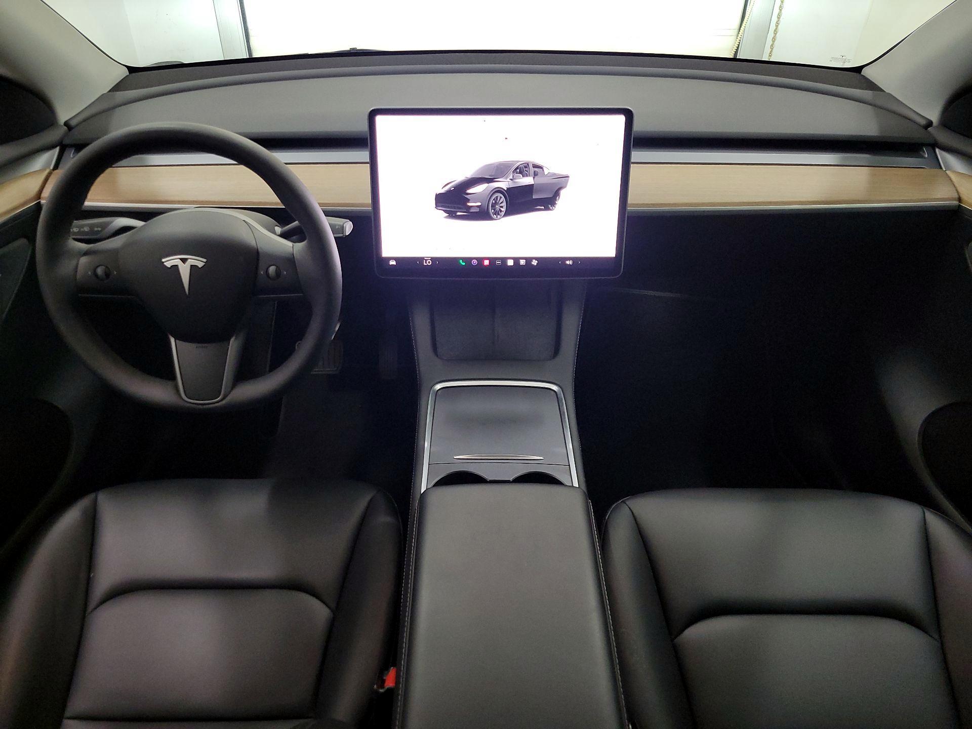 Thumbnail: 2023 Tesla Model Y - 9