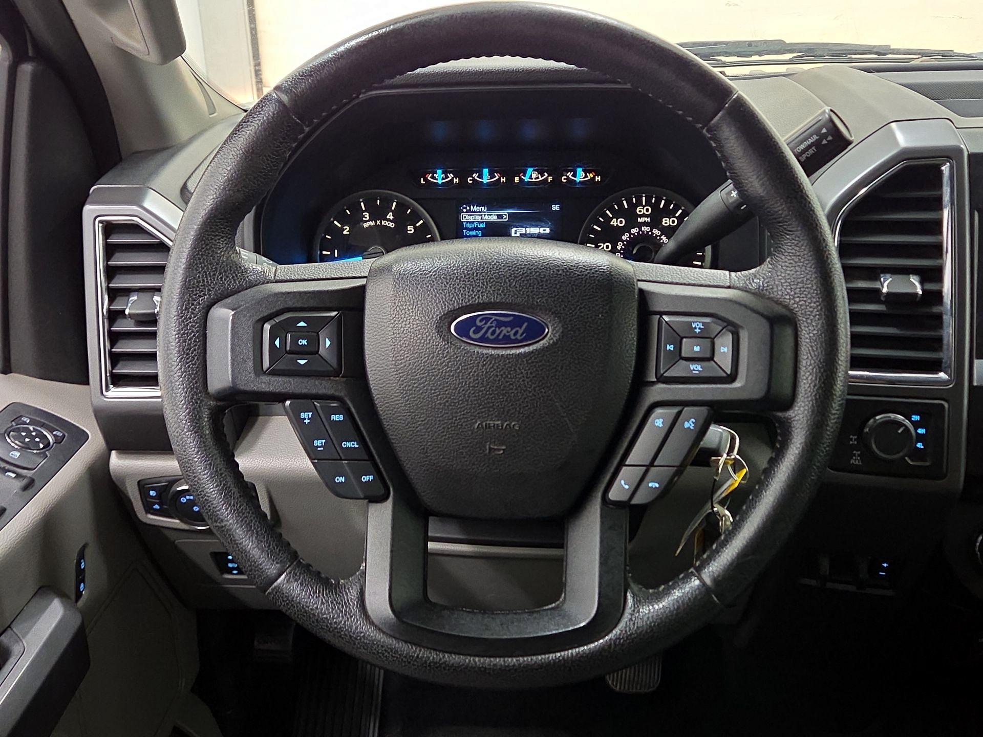 Thumbnail: 2015 Ford F-150 - 10