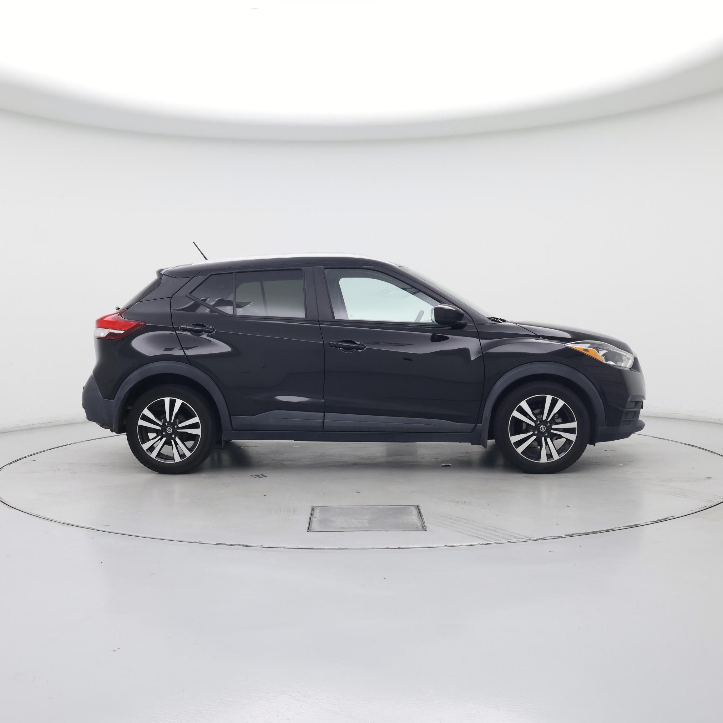 Thumbnail: 2020 Nissan Kicks - 7