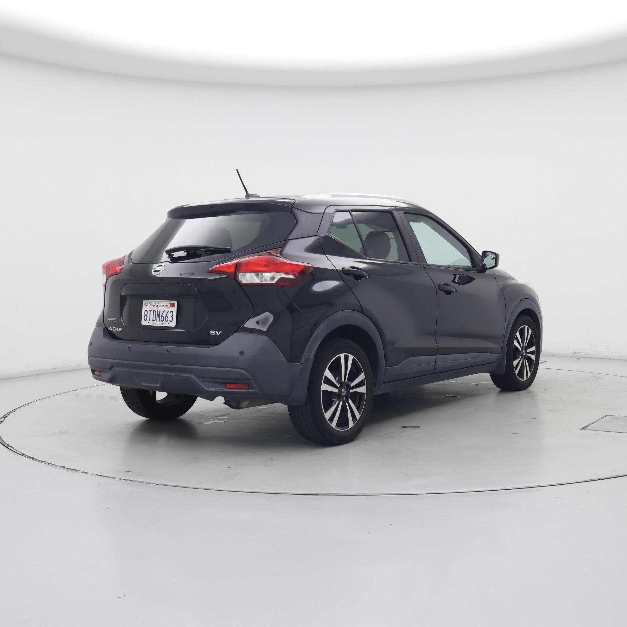 Thumbnail: 2020 Nissan Kicks - 8