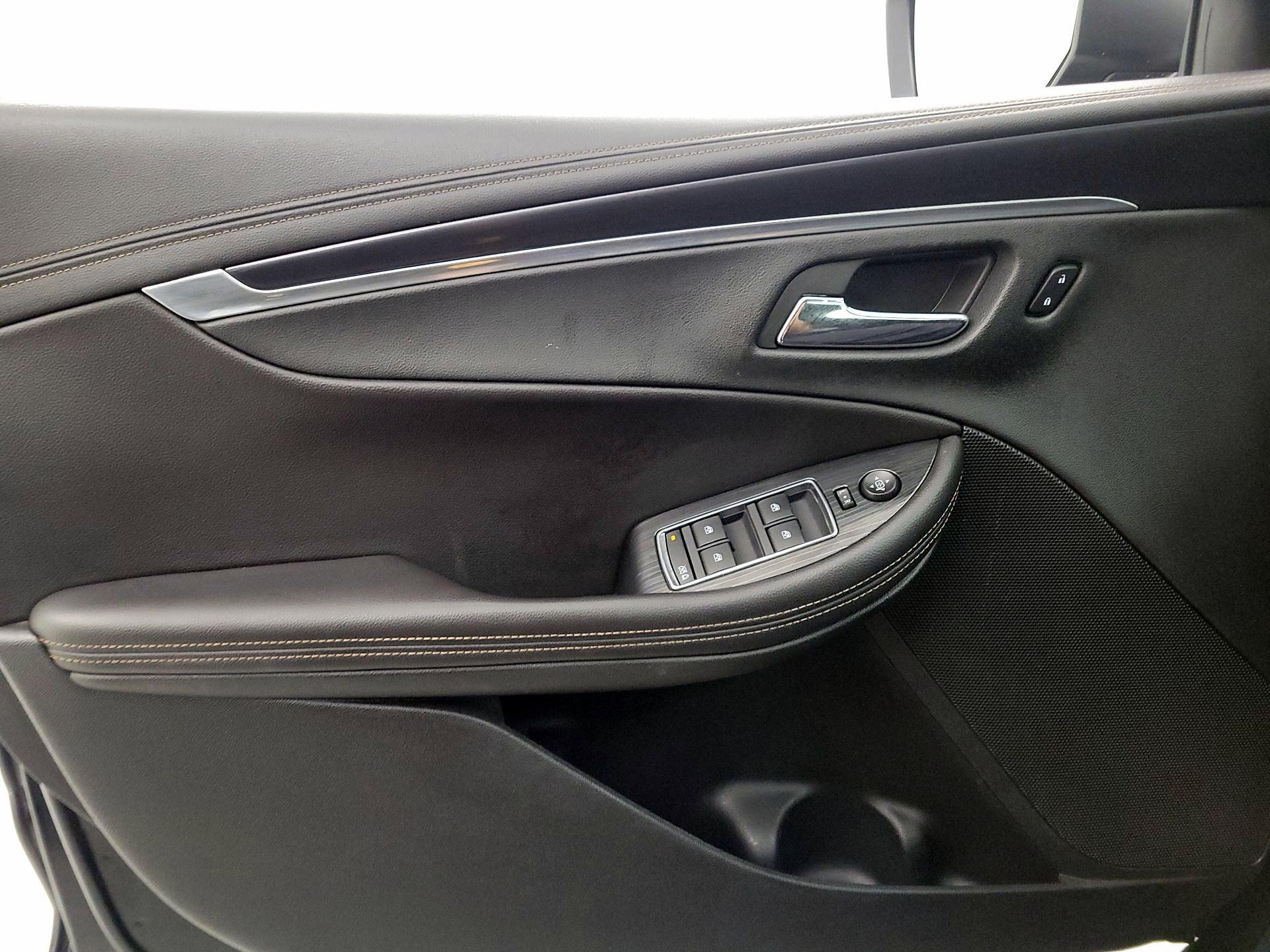 Thumbnail: 2017 Chevrolet Impala - 12
