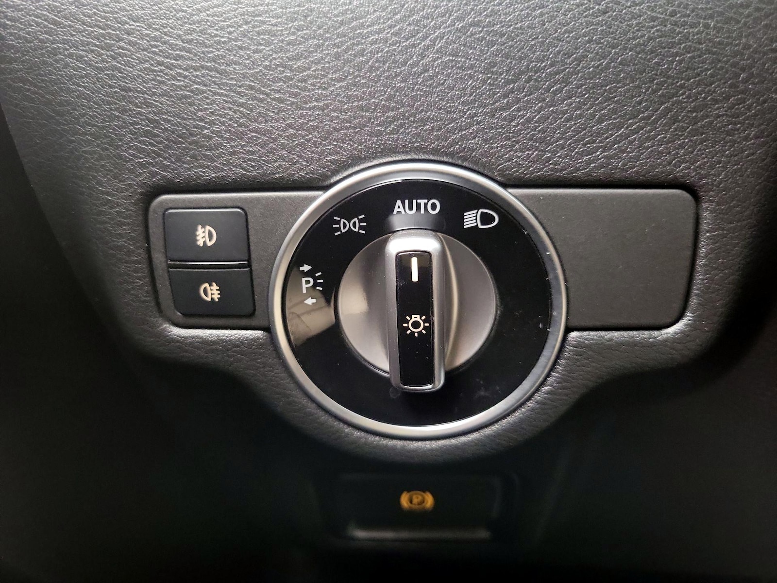 2017 INFINITI QX30 Premium - Photo 14