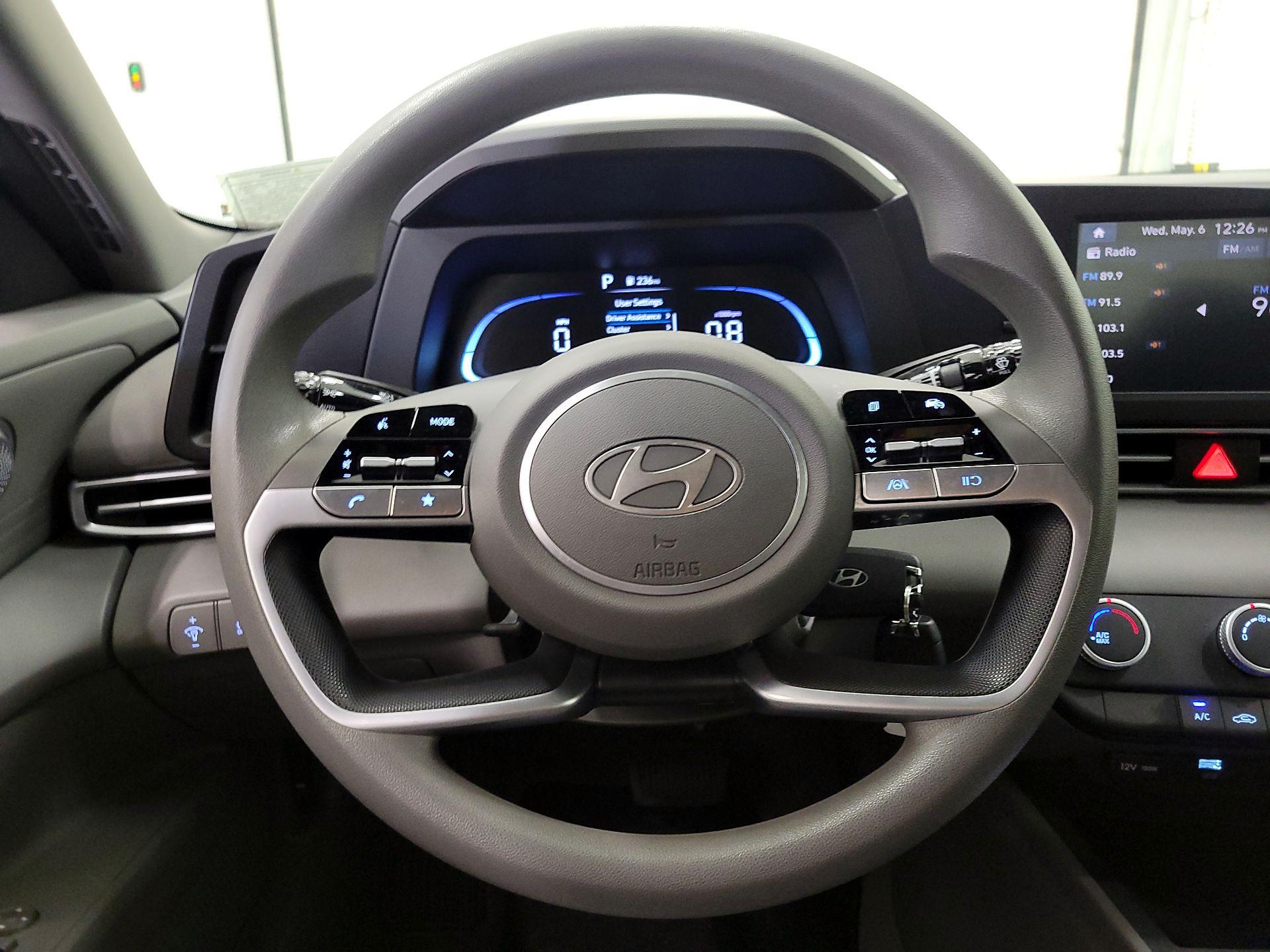 Thumbnail: 2024 Hyundai Elantra - 10