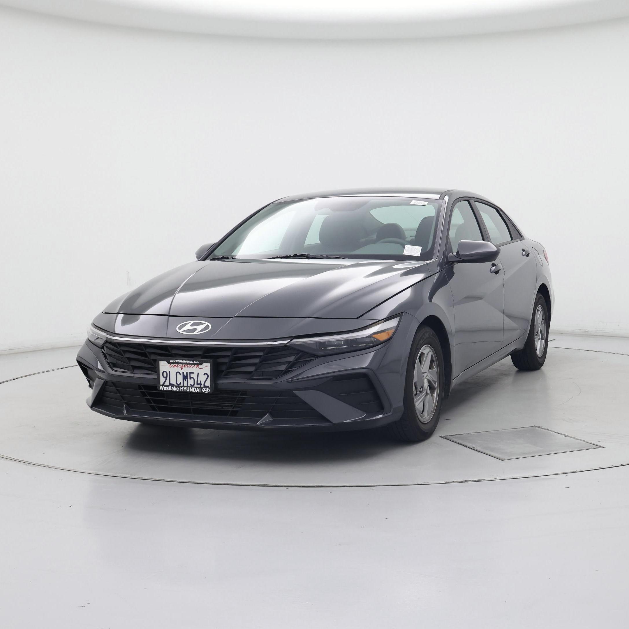 Thumbnail: 2024 Hyundai Elantra - 4