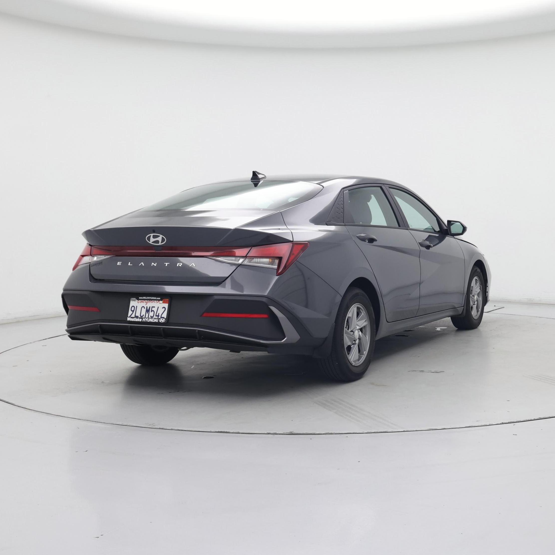 Thumbnail: 2024 Hyundai Elantra - 8
