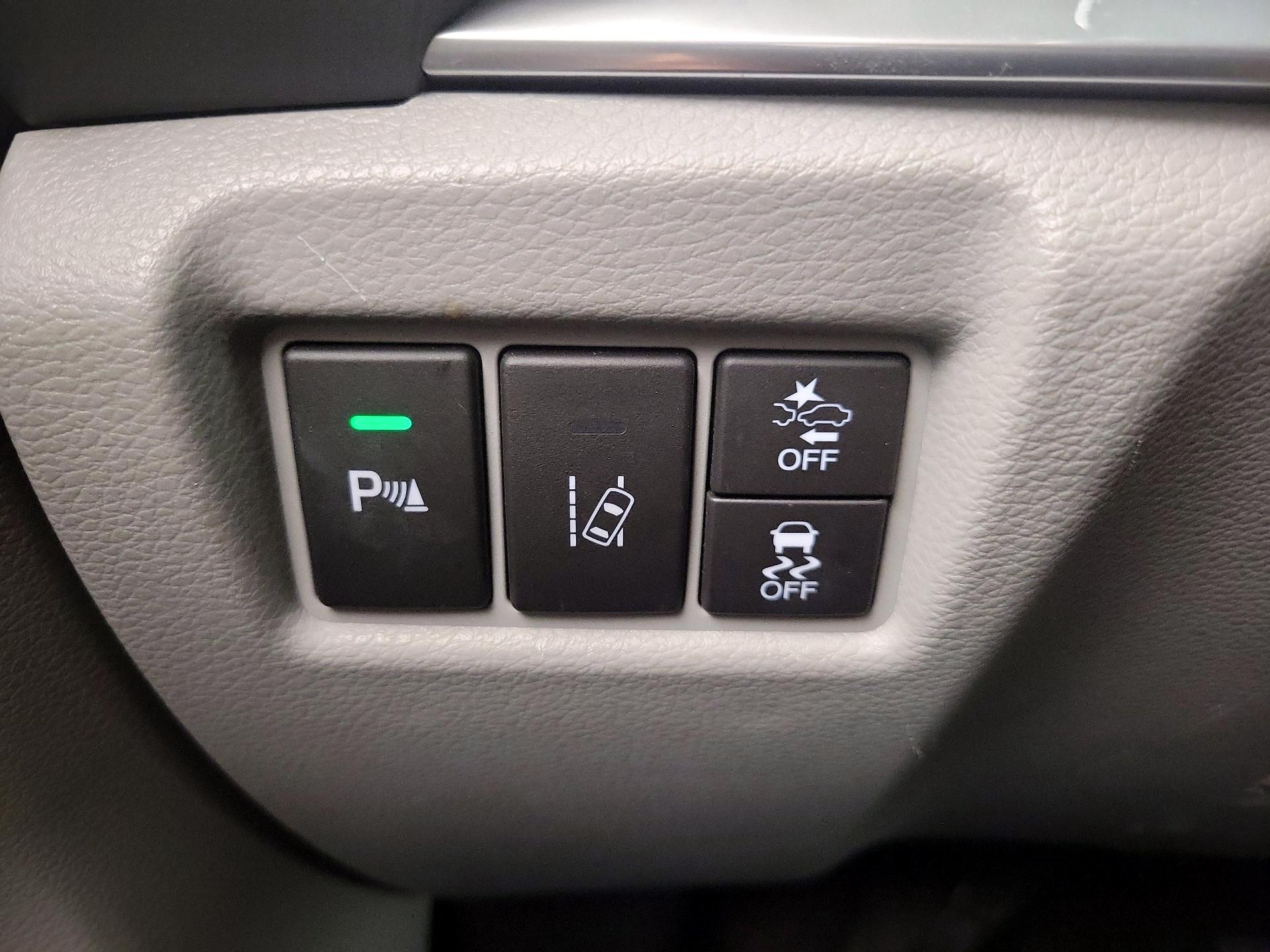 Thumbnail: 2016 Acura MDX - 13