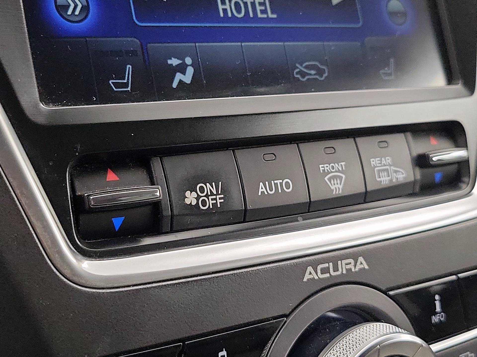 Thumbnail: 2016 Acura MDX - 17