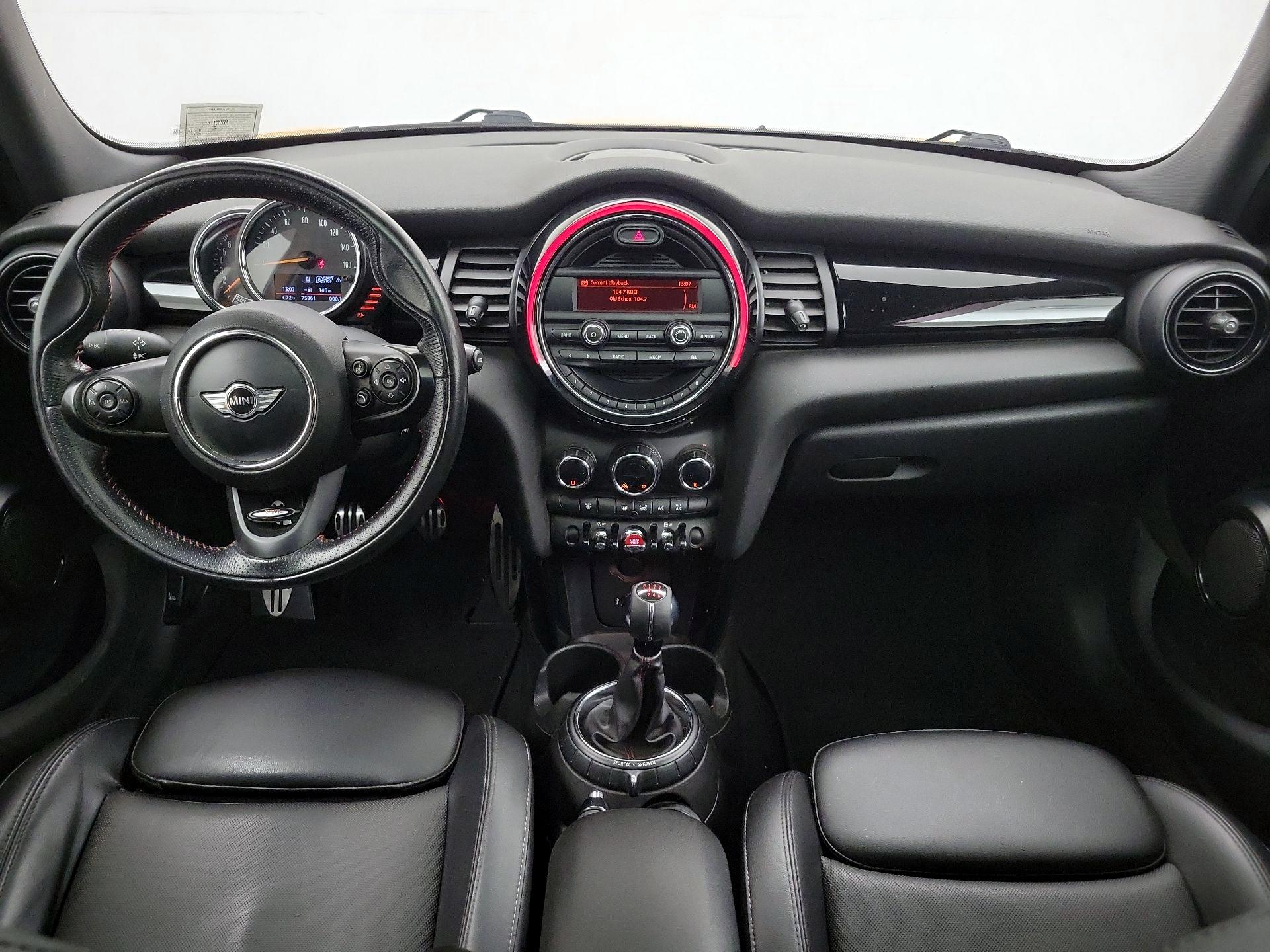 Thumbnail: 2015 MINI Cooper Hardtop - 9