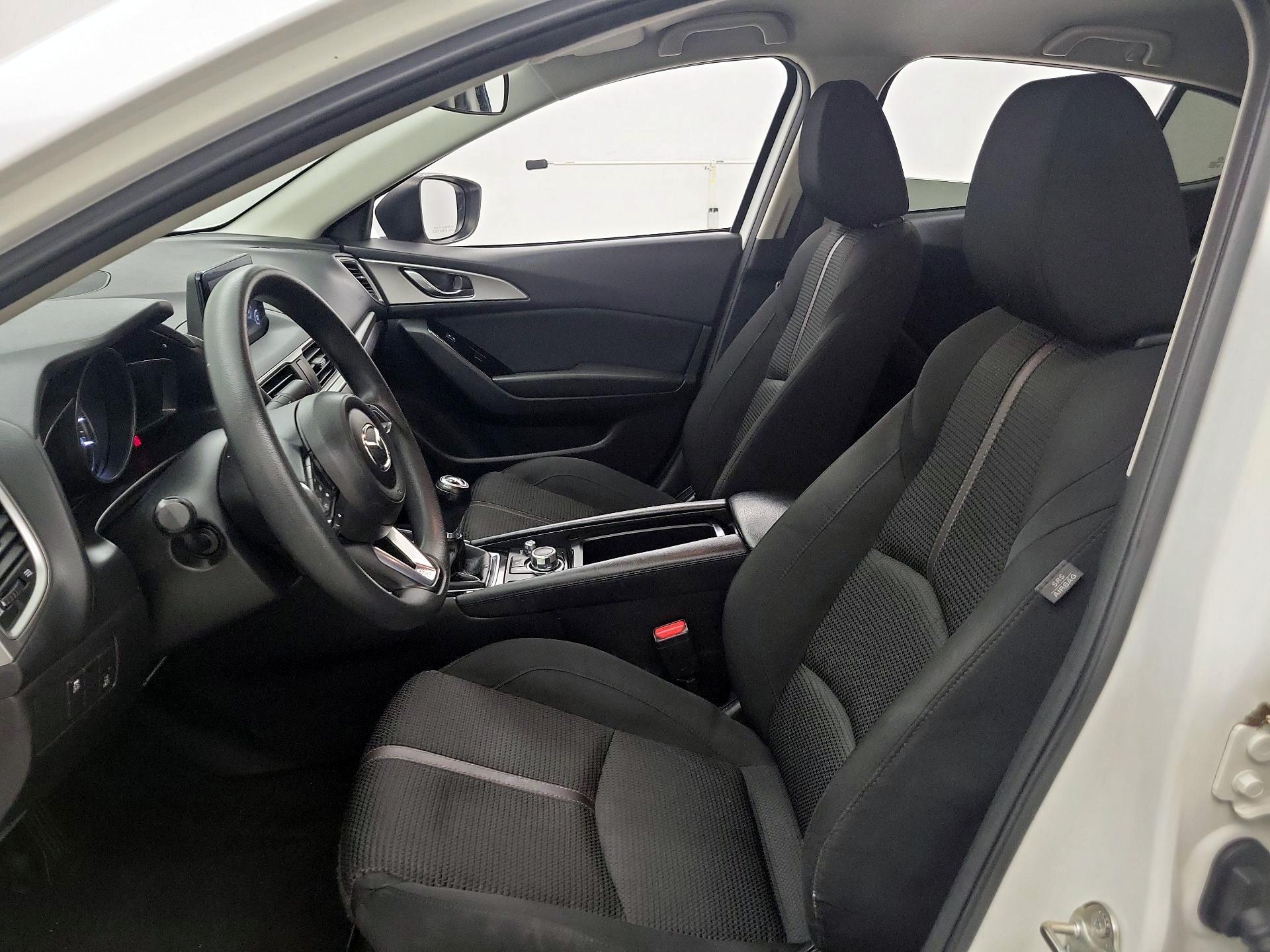 Thumbnail: 2018 Mazda Mazda3 - 11