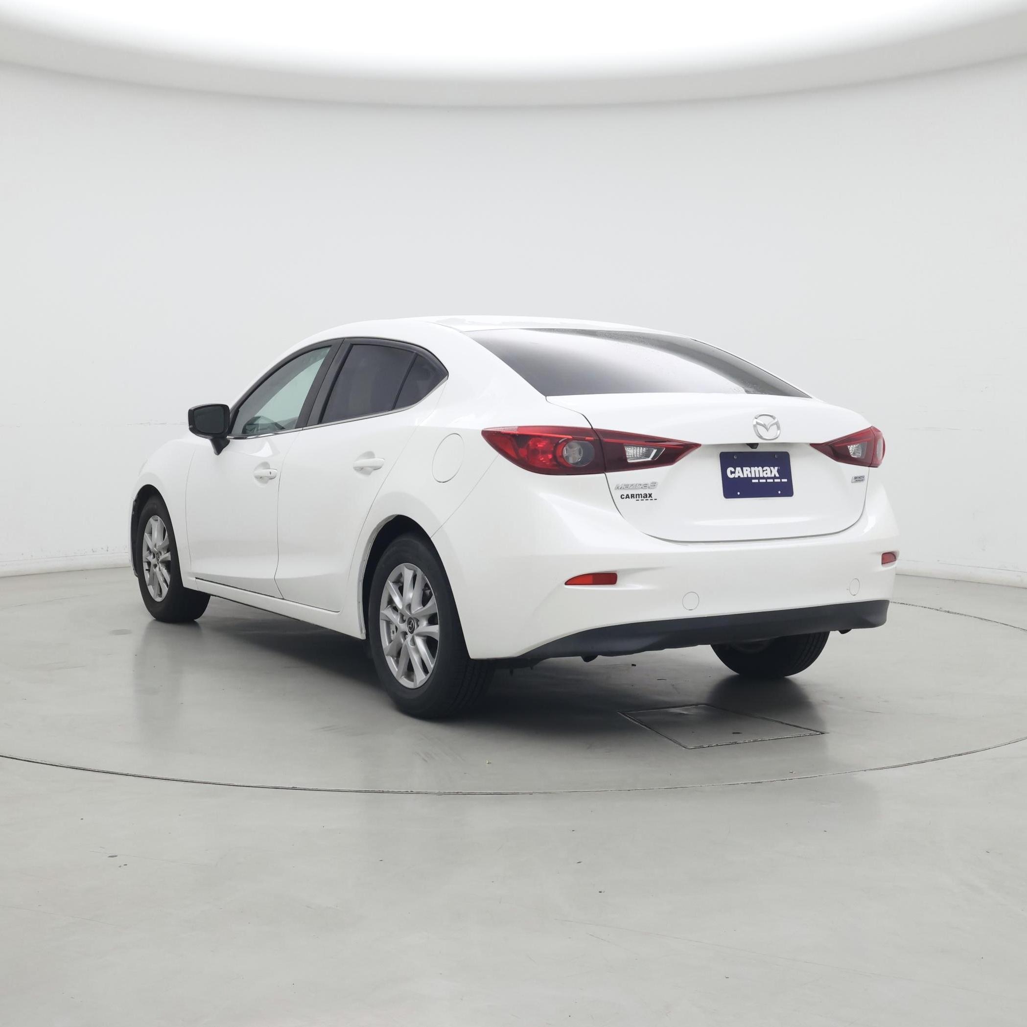 Thumbnail: 2018 Mazda Mazda3 - 2