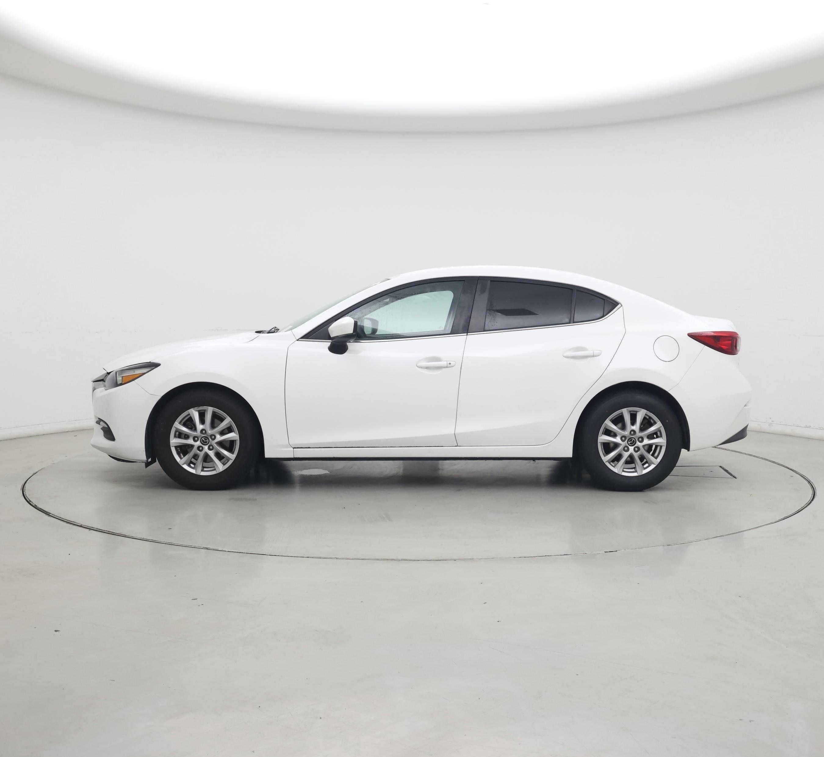 Thumbnail: 2018 Mazda Mazda3 - 3