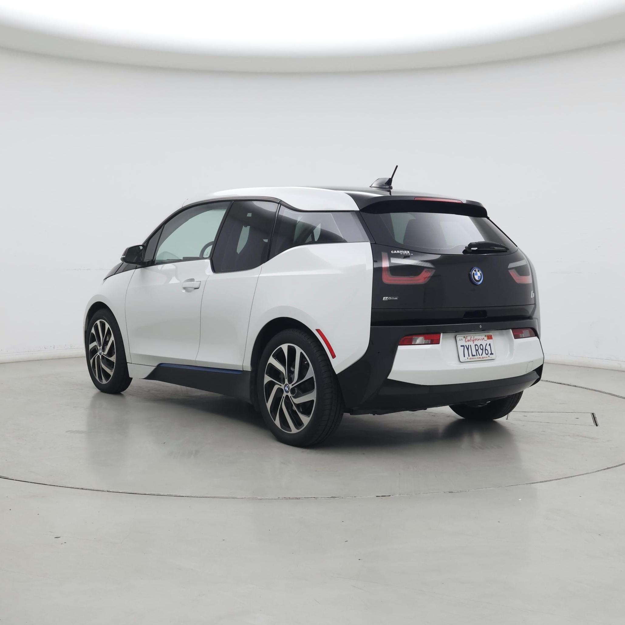 Thumbnail: 2017 BMW i3 - 2