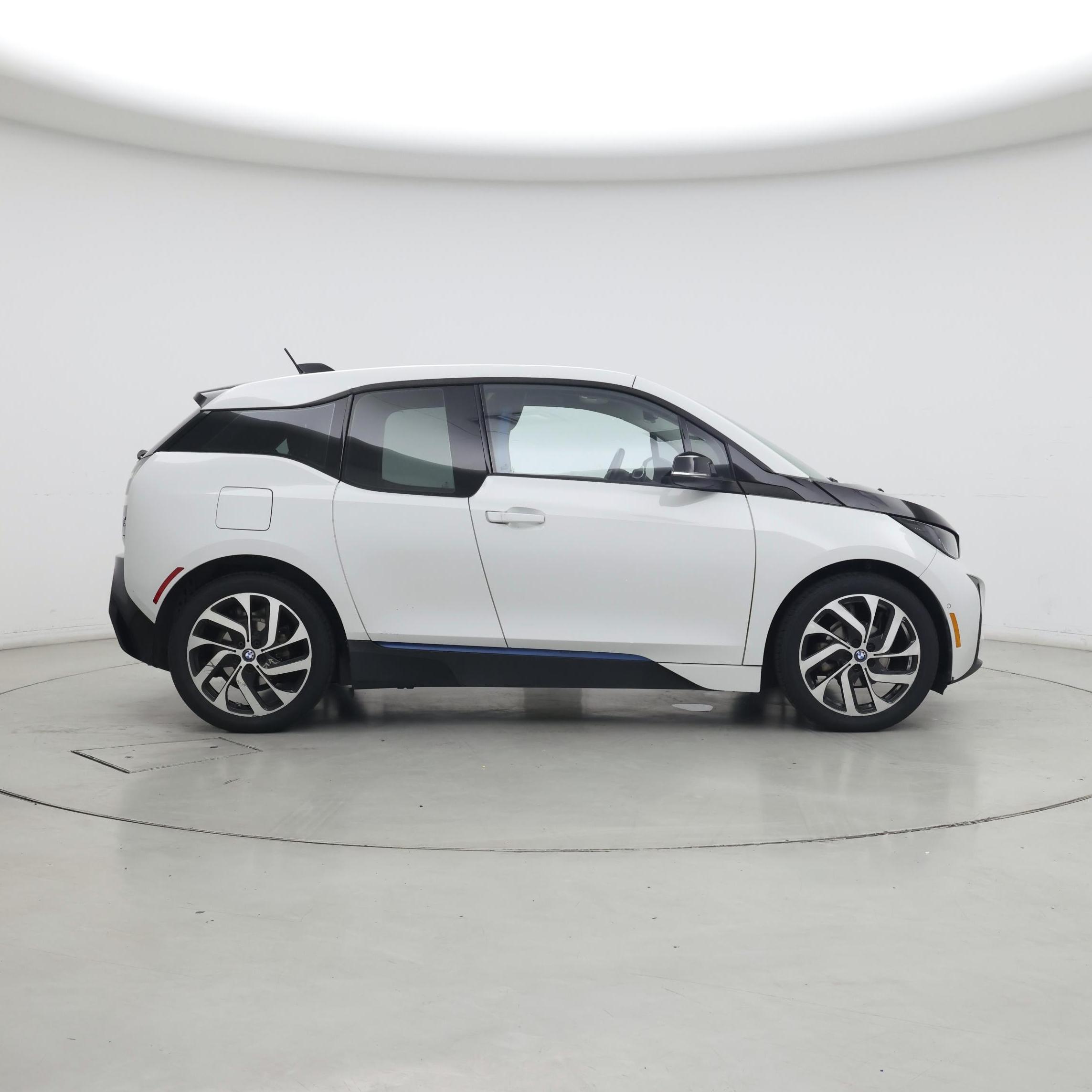 Thumbnail: 2017 BMW i3 - 7