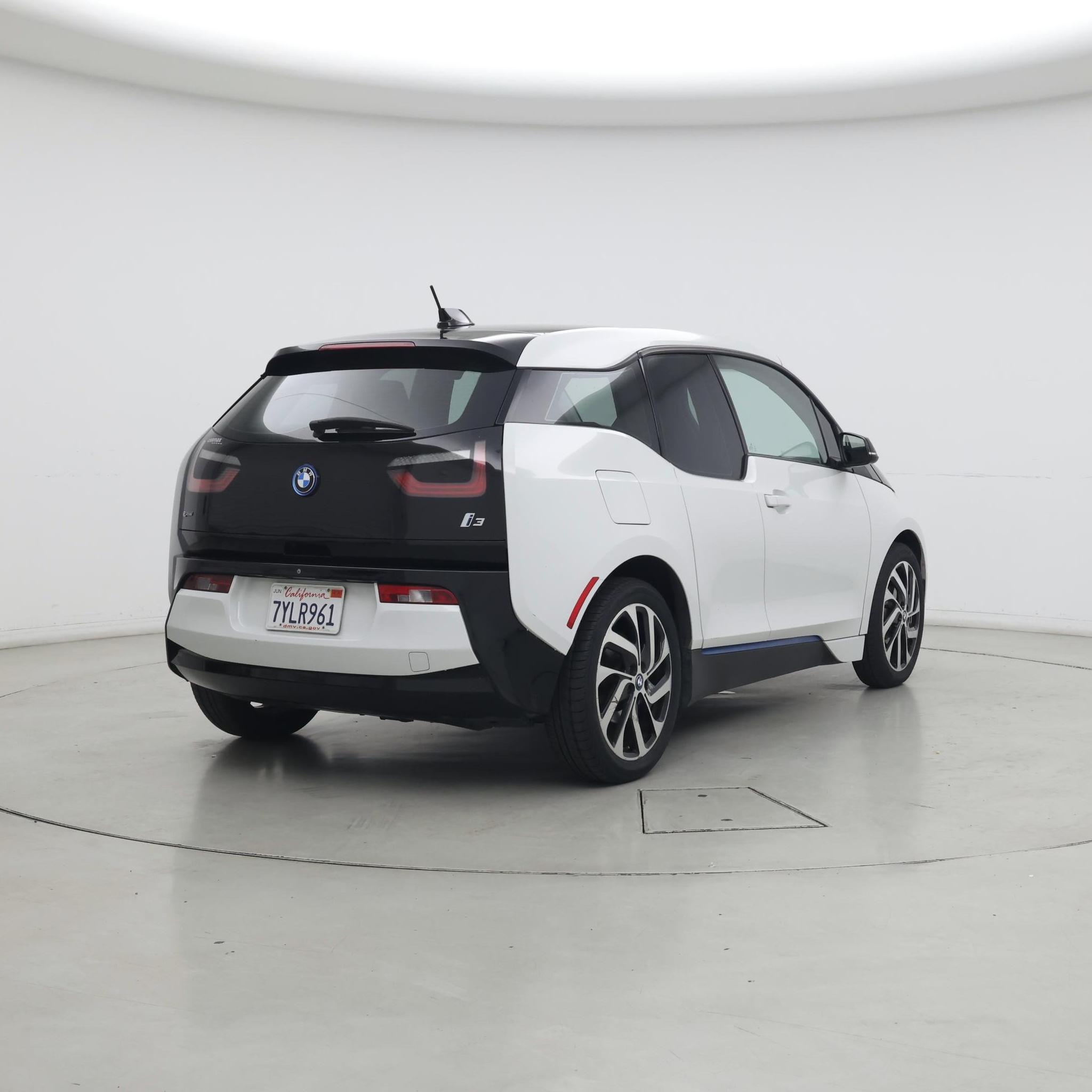 Thumbnail: 2017 BMW i3 - 8