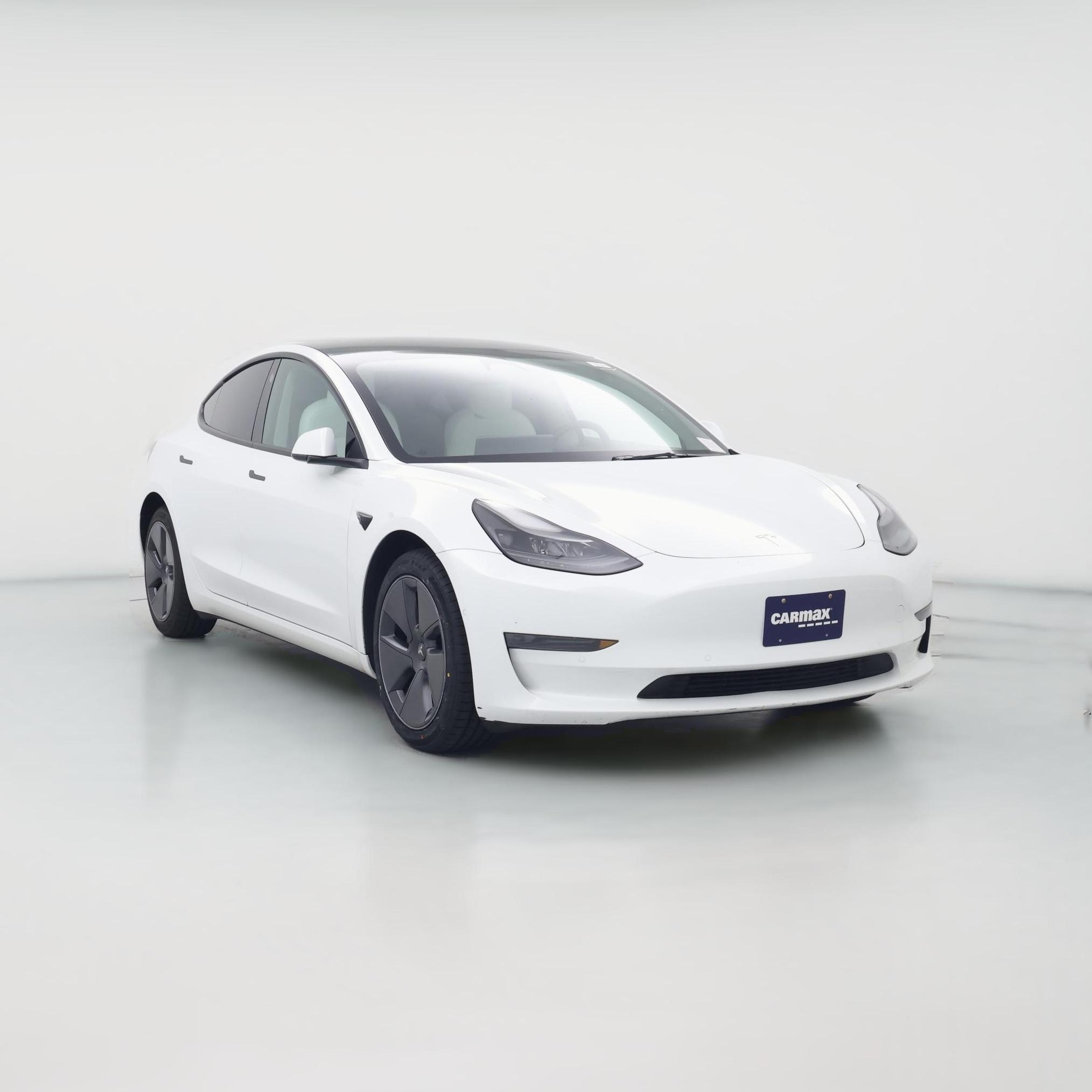 Thumbnail: 2022 Tesla Model 3 - 1