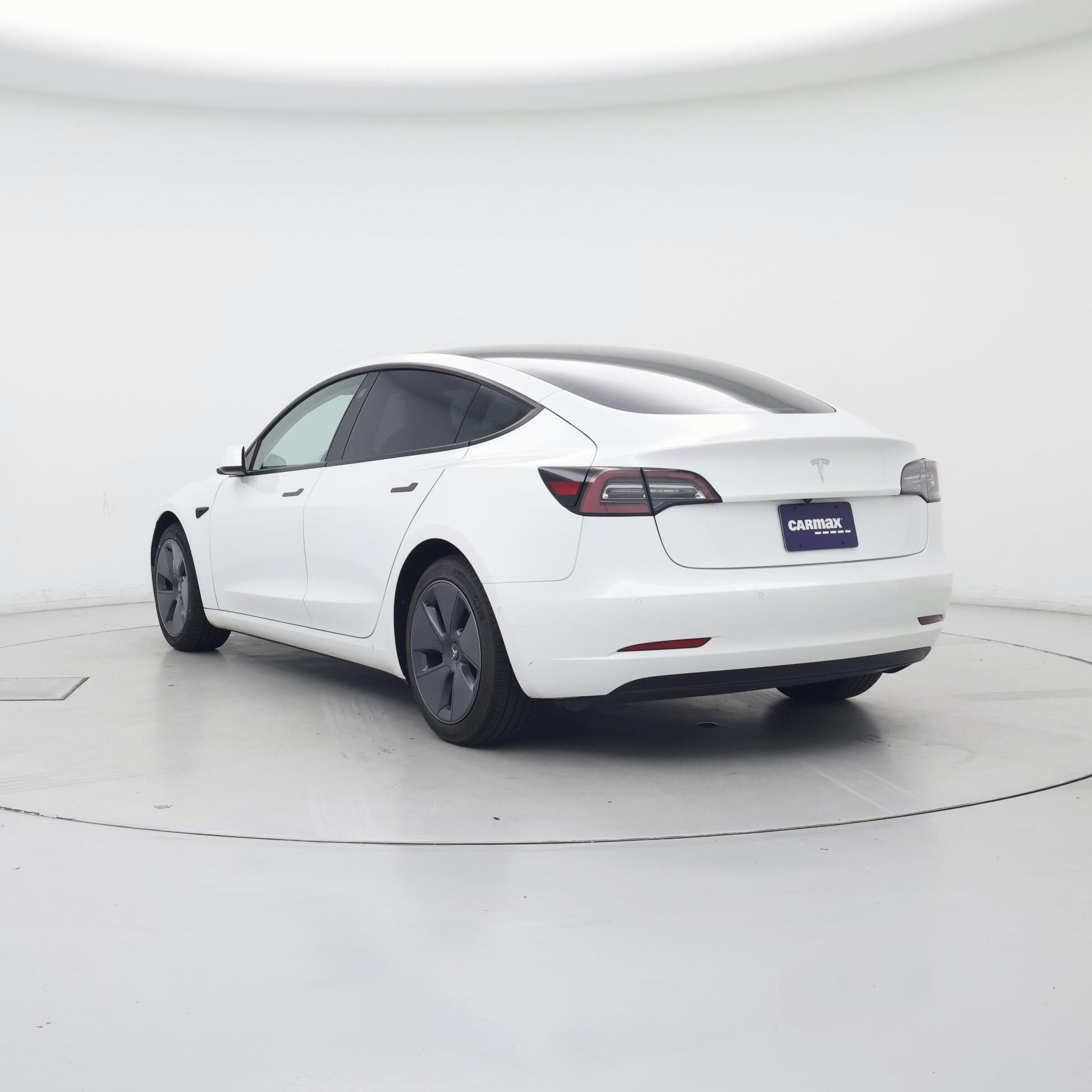 Thumbnail: 2022 Tesla Model 3 - 2