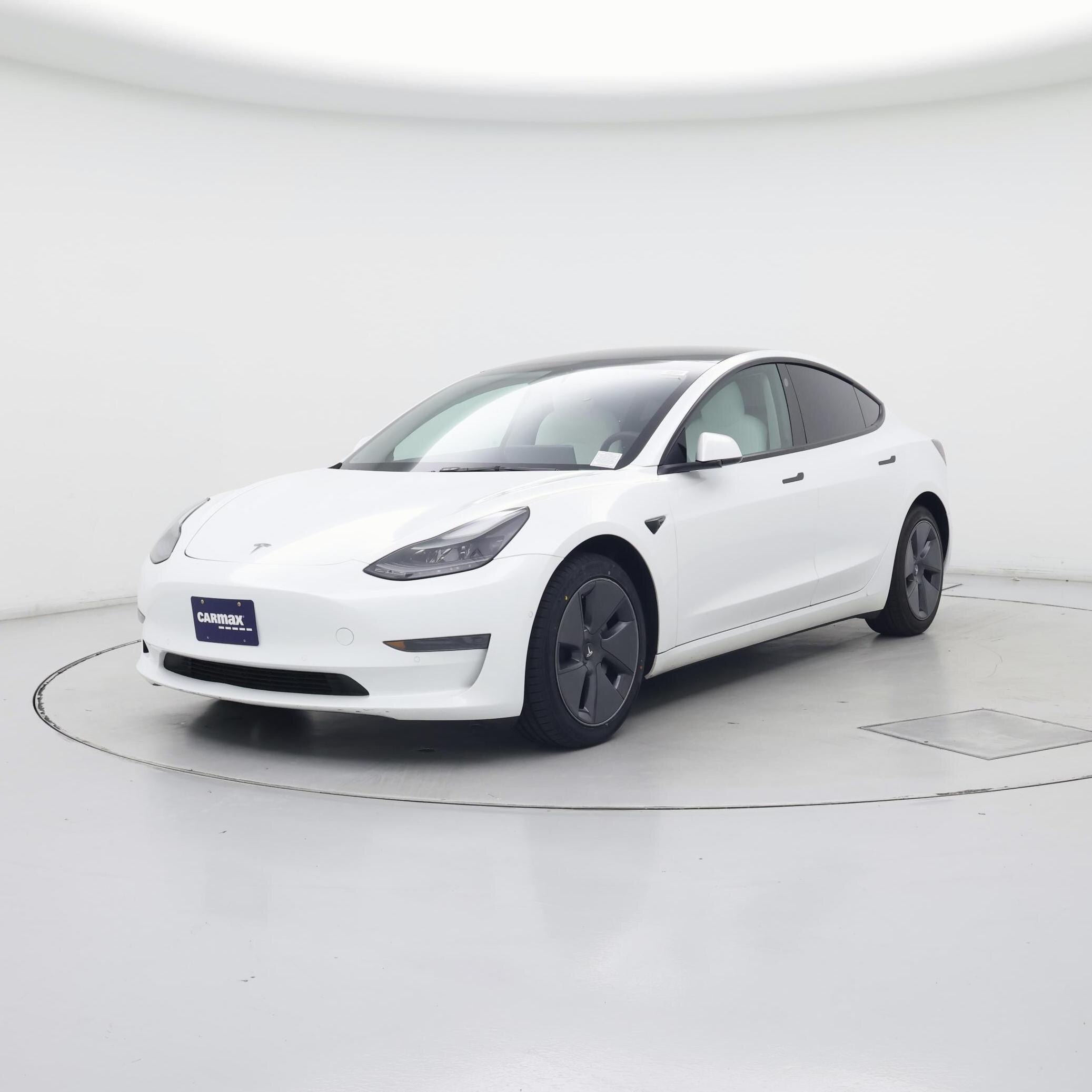 Thumbnail: 2022 Tesla Model 3 - 4