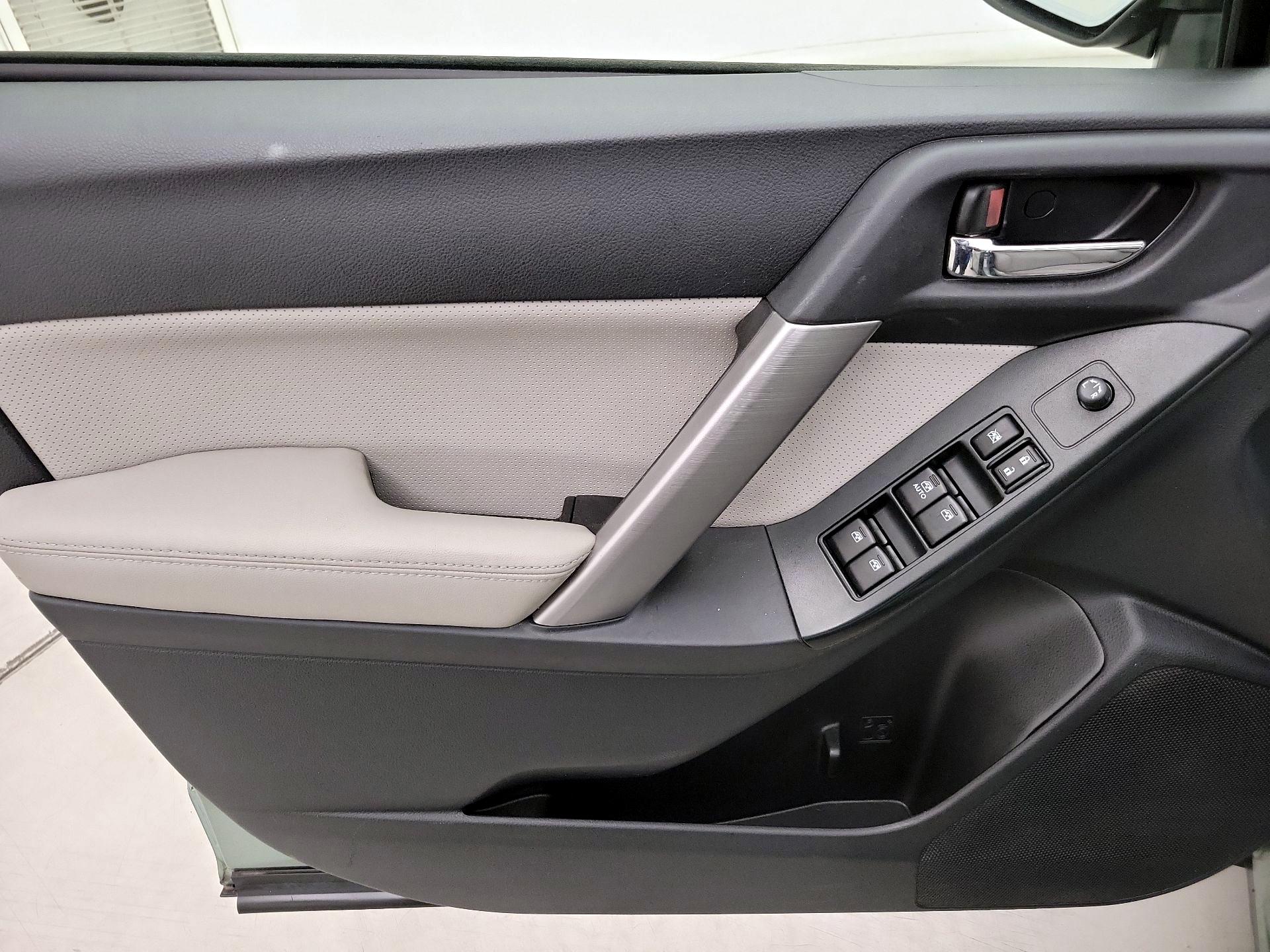 Thumbnail: 2014 Subaru Forester - 12