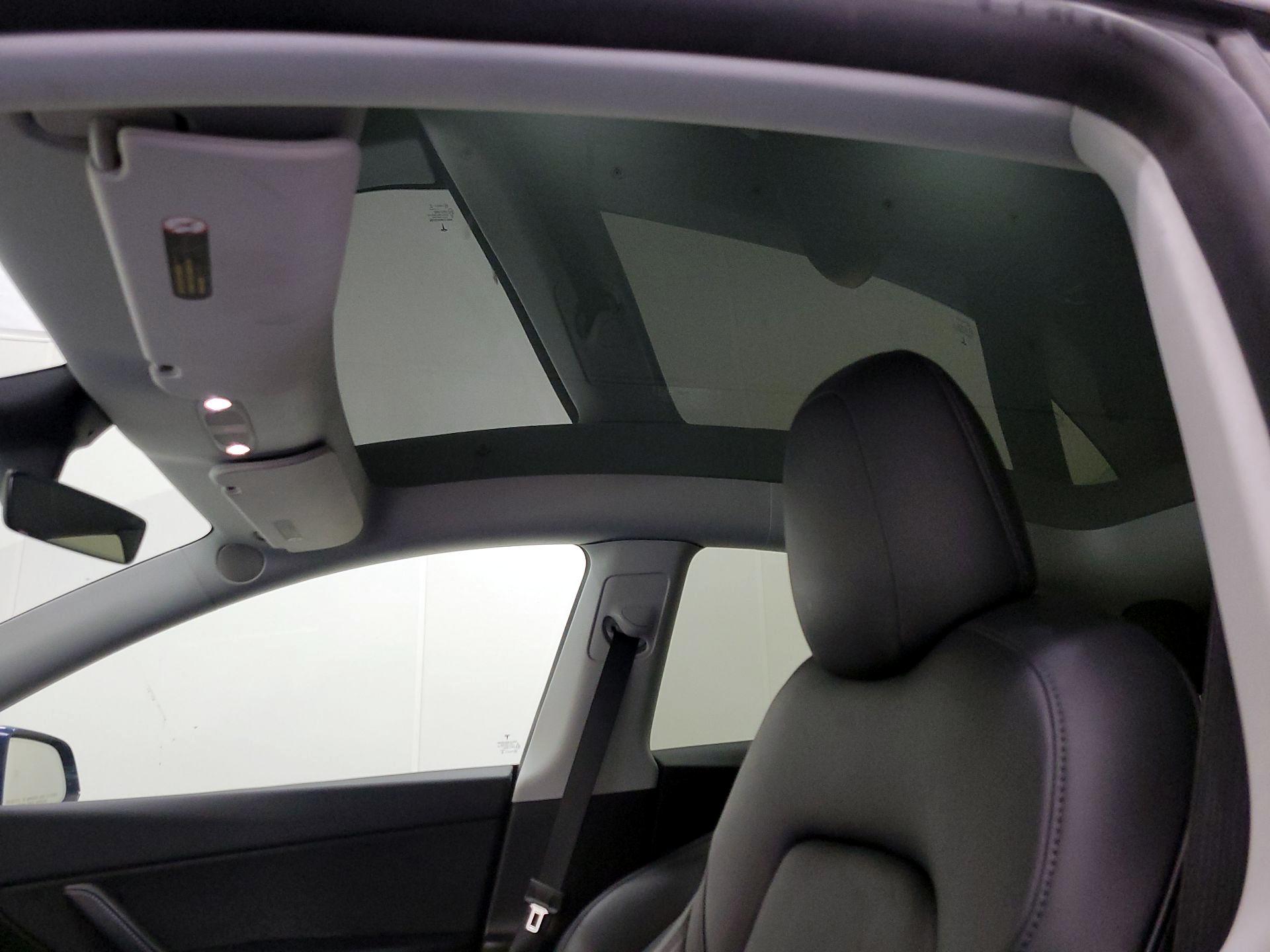 Thumbnail: 2021 Tesla Model Y - 19
