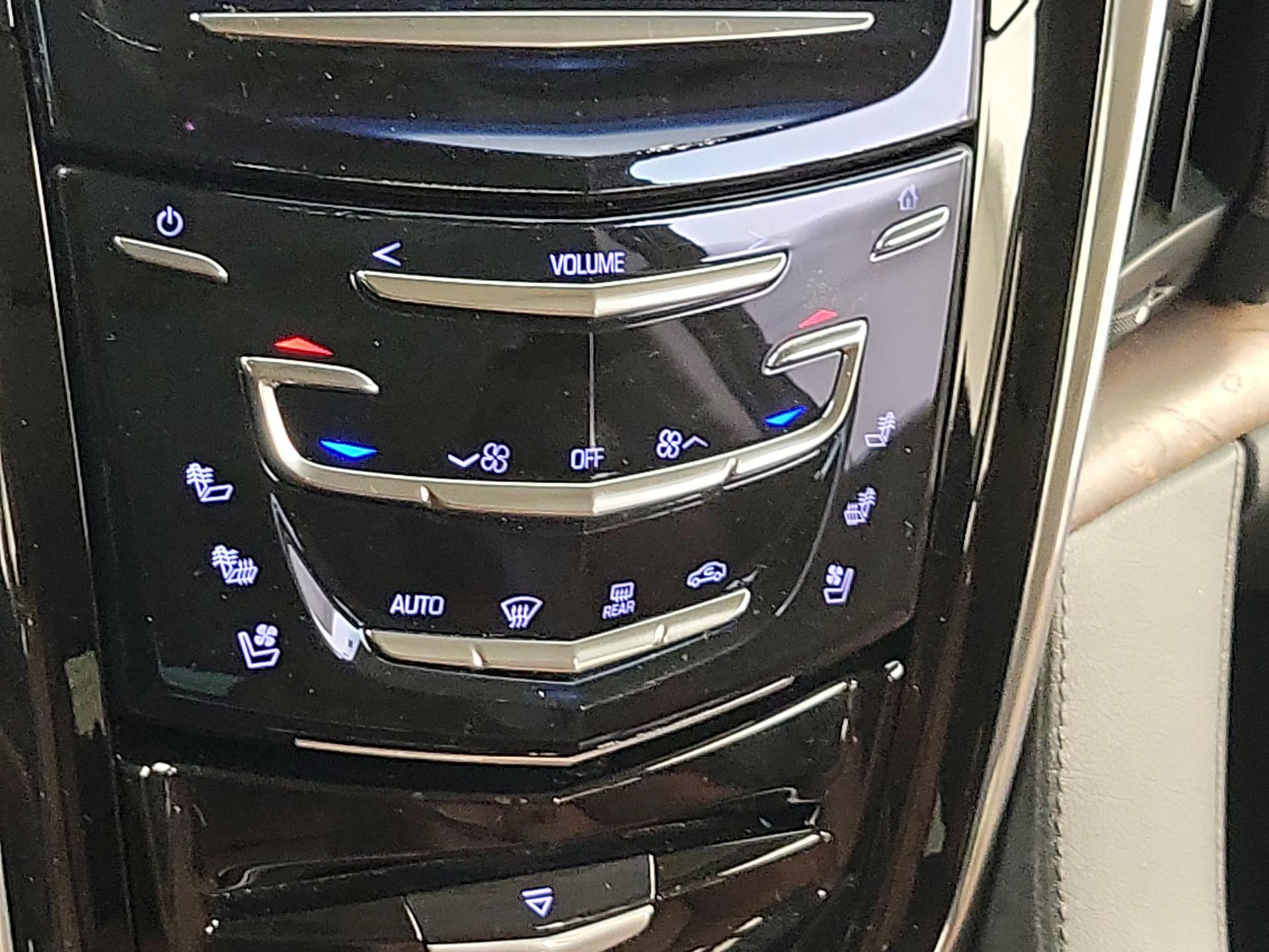 Thumbnail: 2016 Cadillac Escalade - 16
