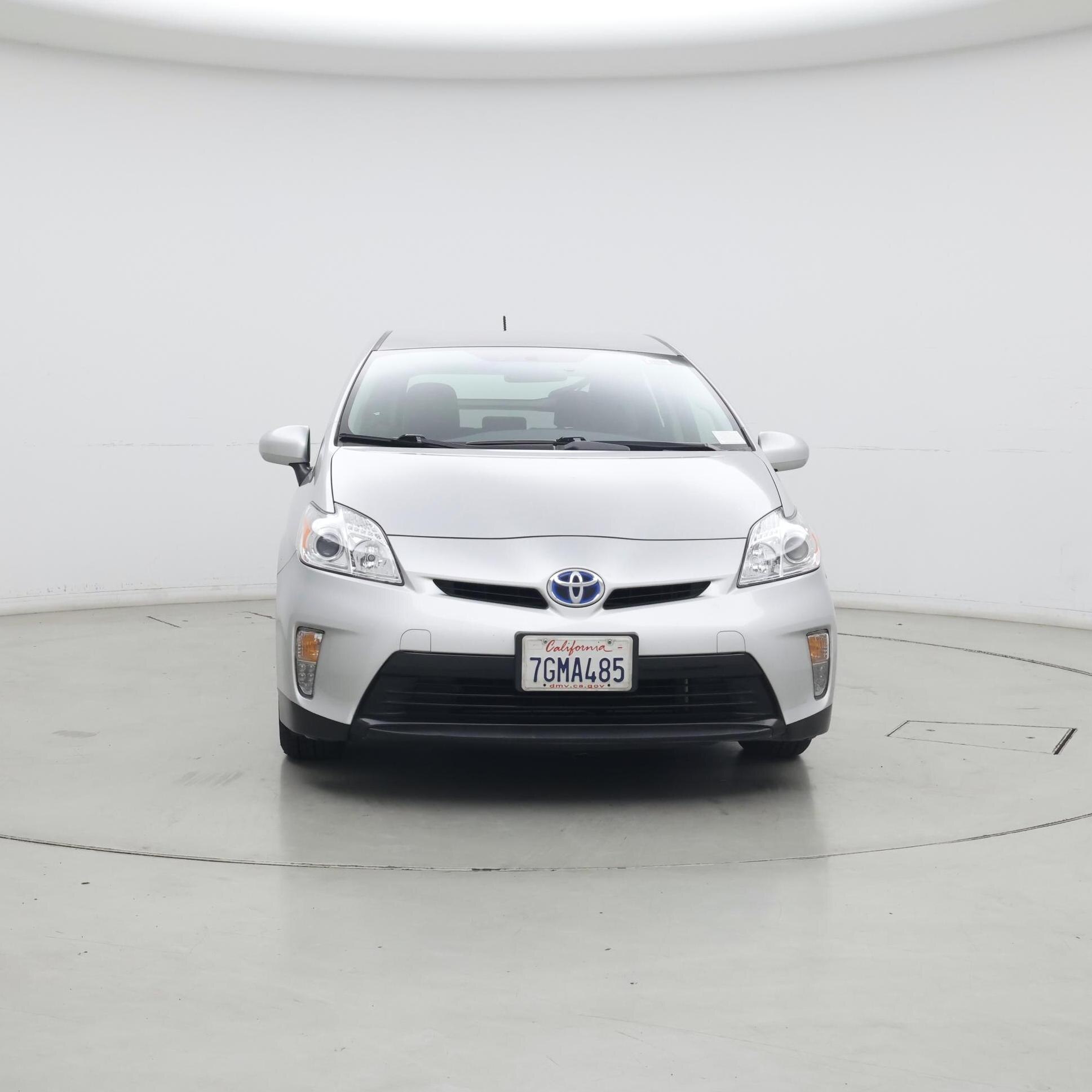 Thumbnail: 2014 Toyota Prius - 5