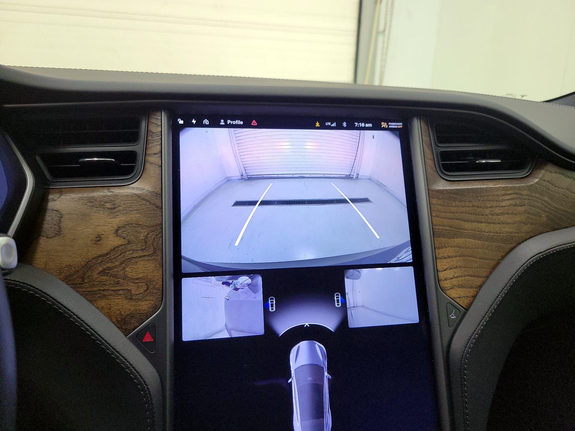 Thumbnail: 2020 Tesla Model S - 14