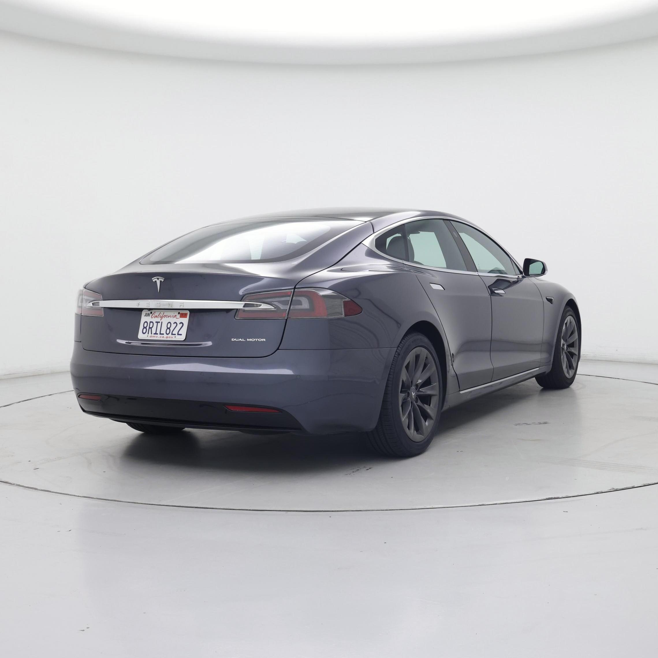 Thumbnail: 2020 Tesla Model S - 8