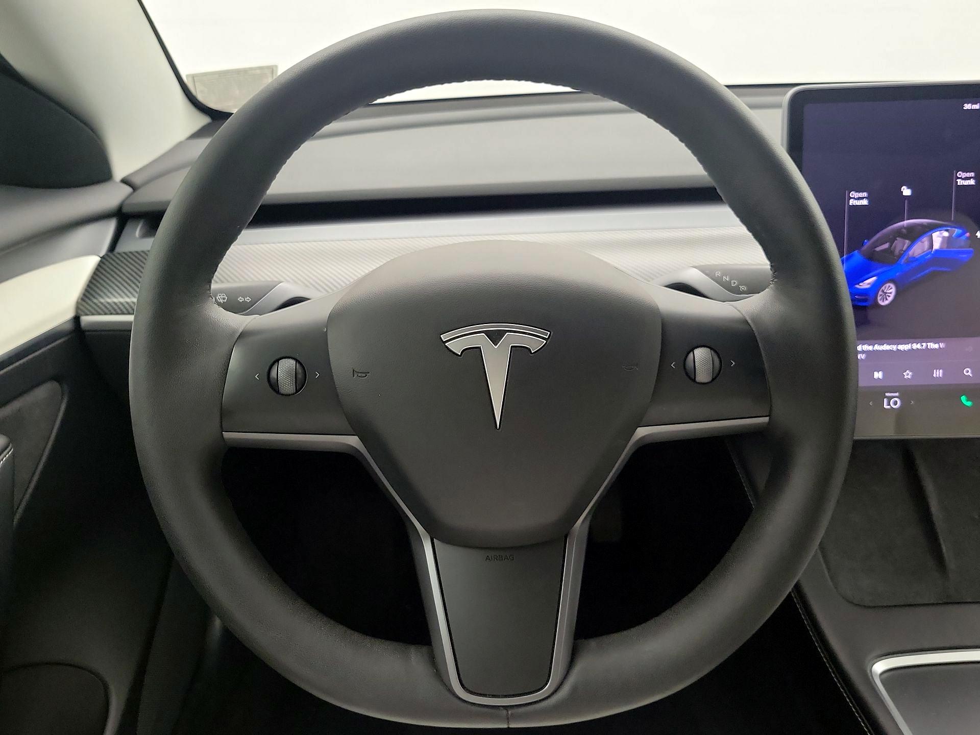 Thumbnail: 2021 Tesla Model 3 - 10