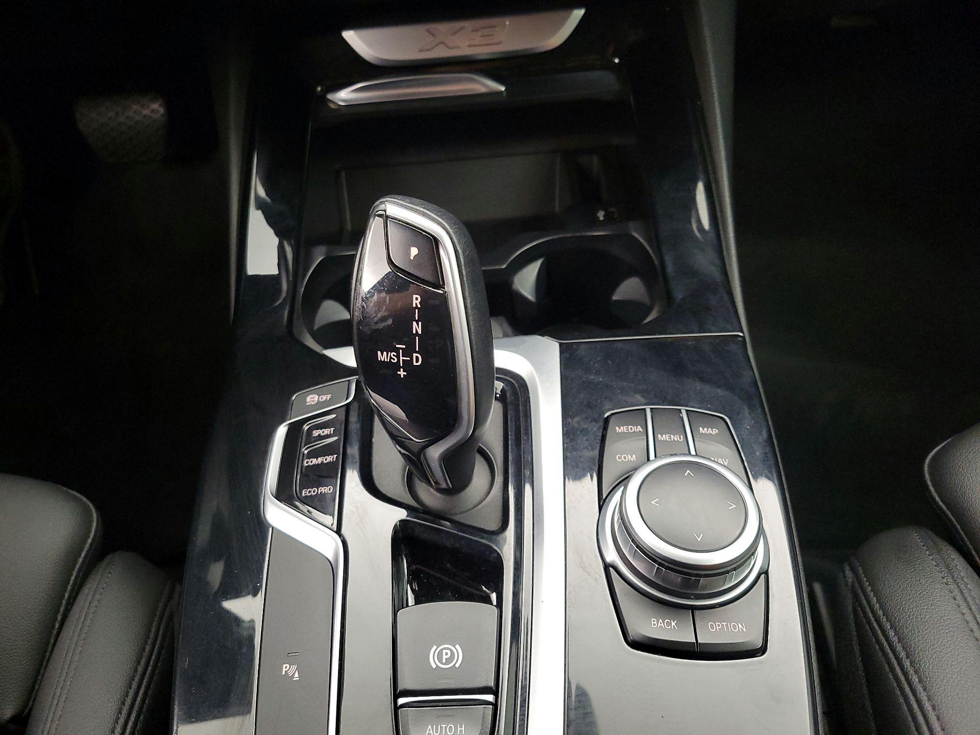 Thumbnail: 2021 BMW X3 - 17