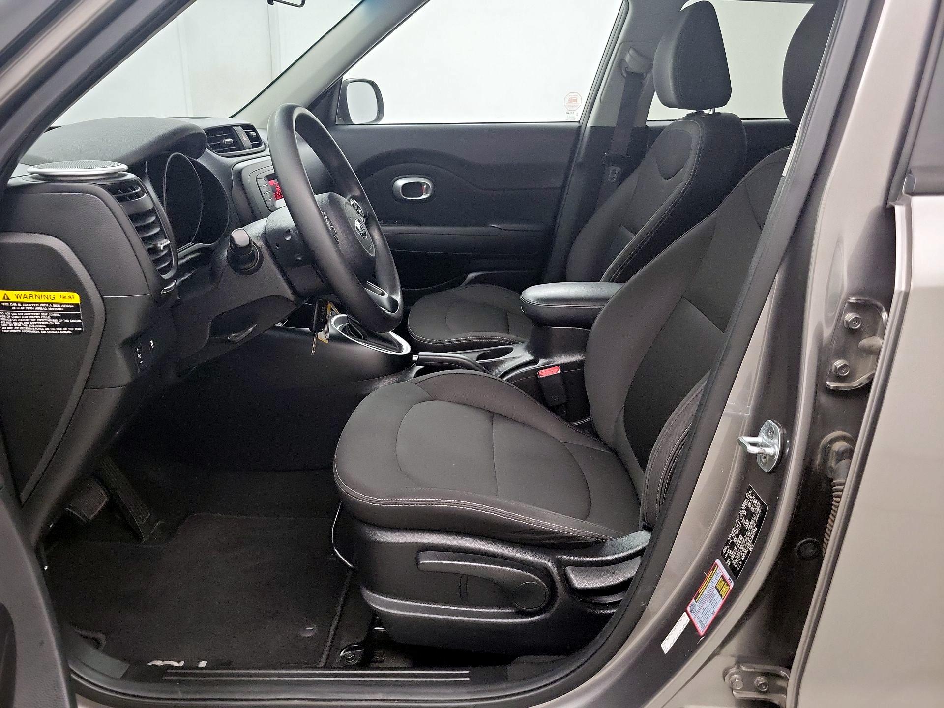 Thumbnail: 2016 Kia Soul - 11