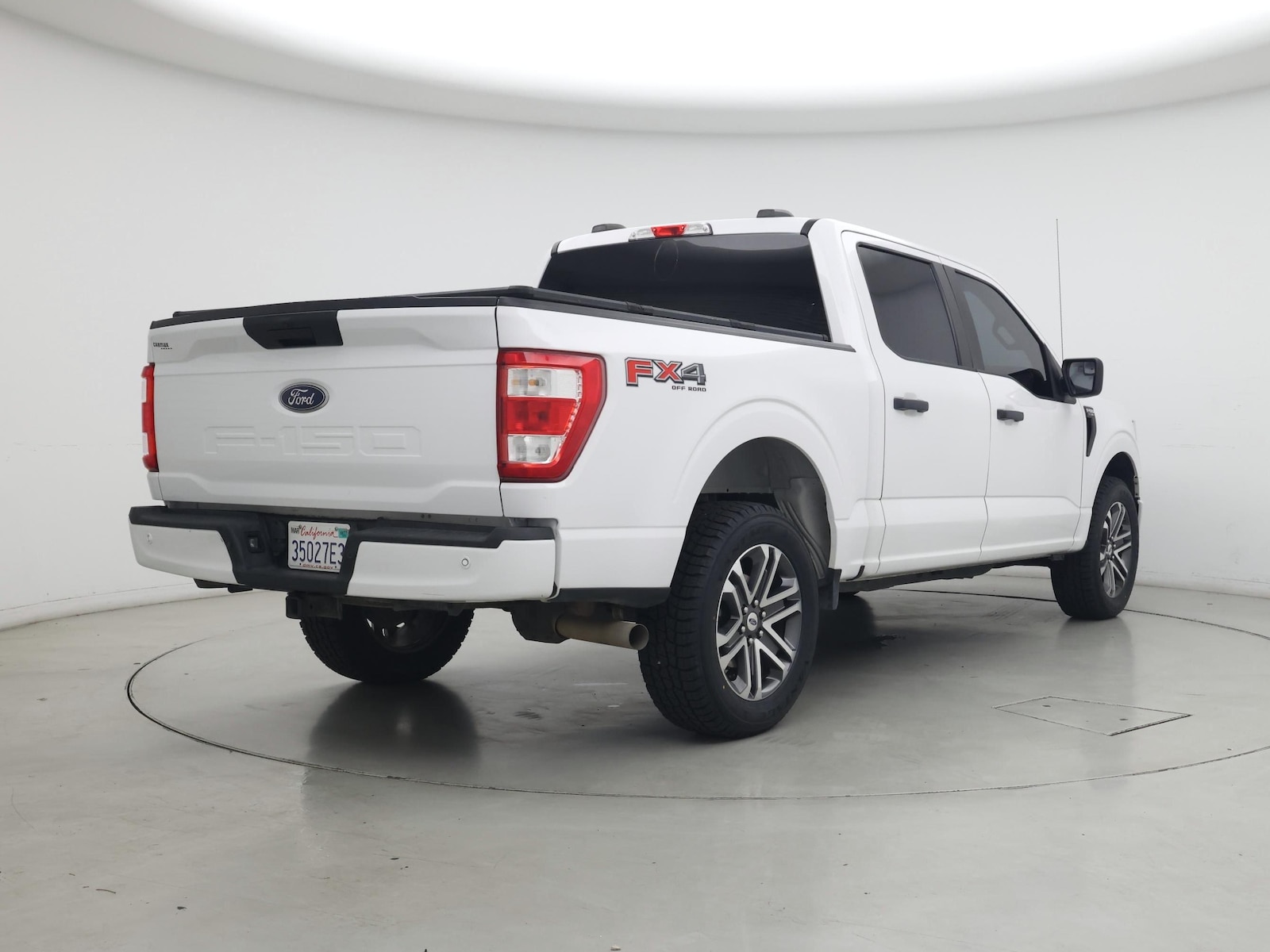 2021 Ford F-150 XL - Photo 9