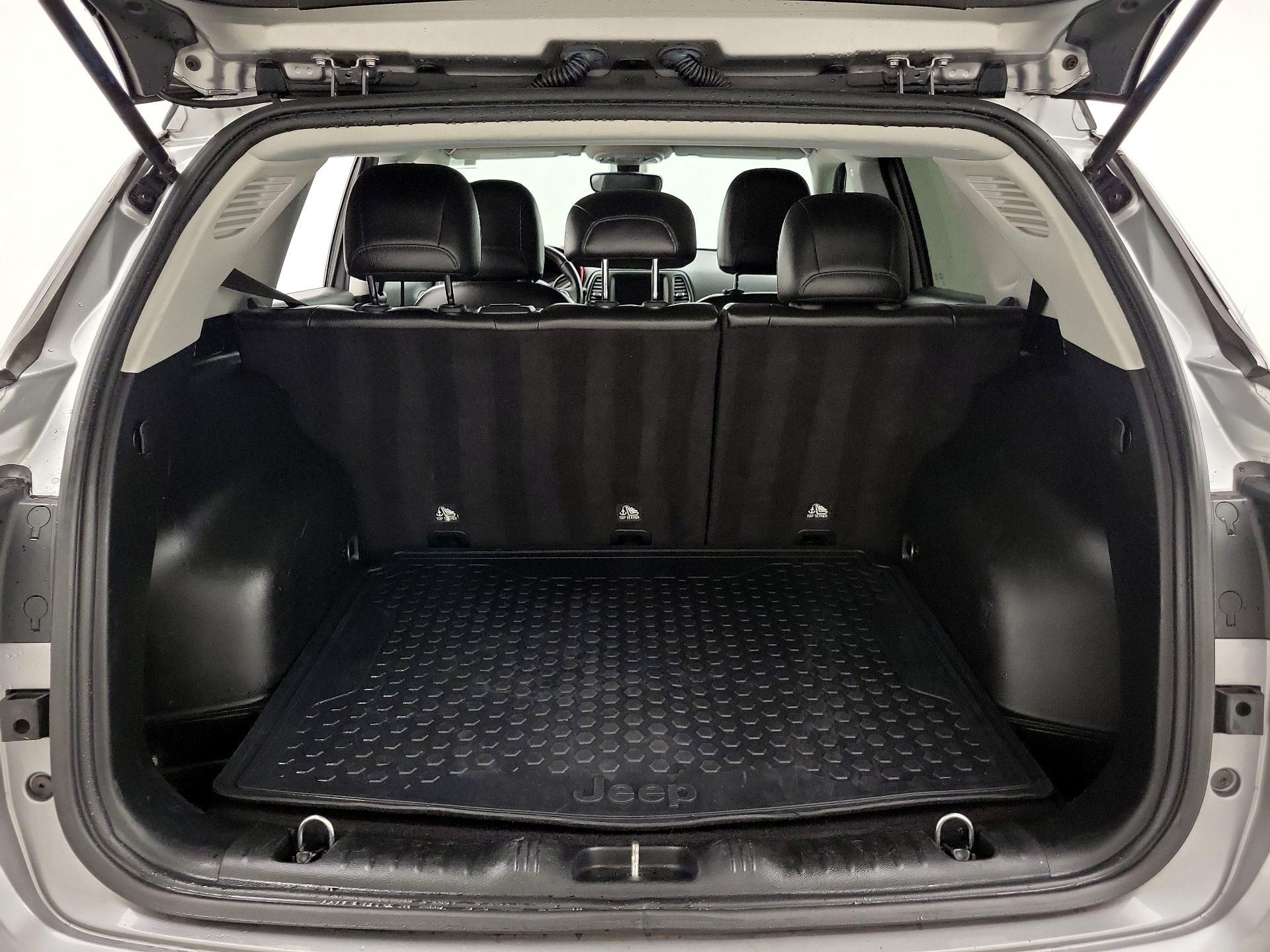 Thumbnail: 2019 Jeep Compass - 20