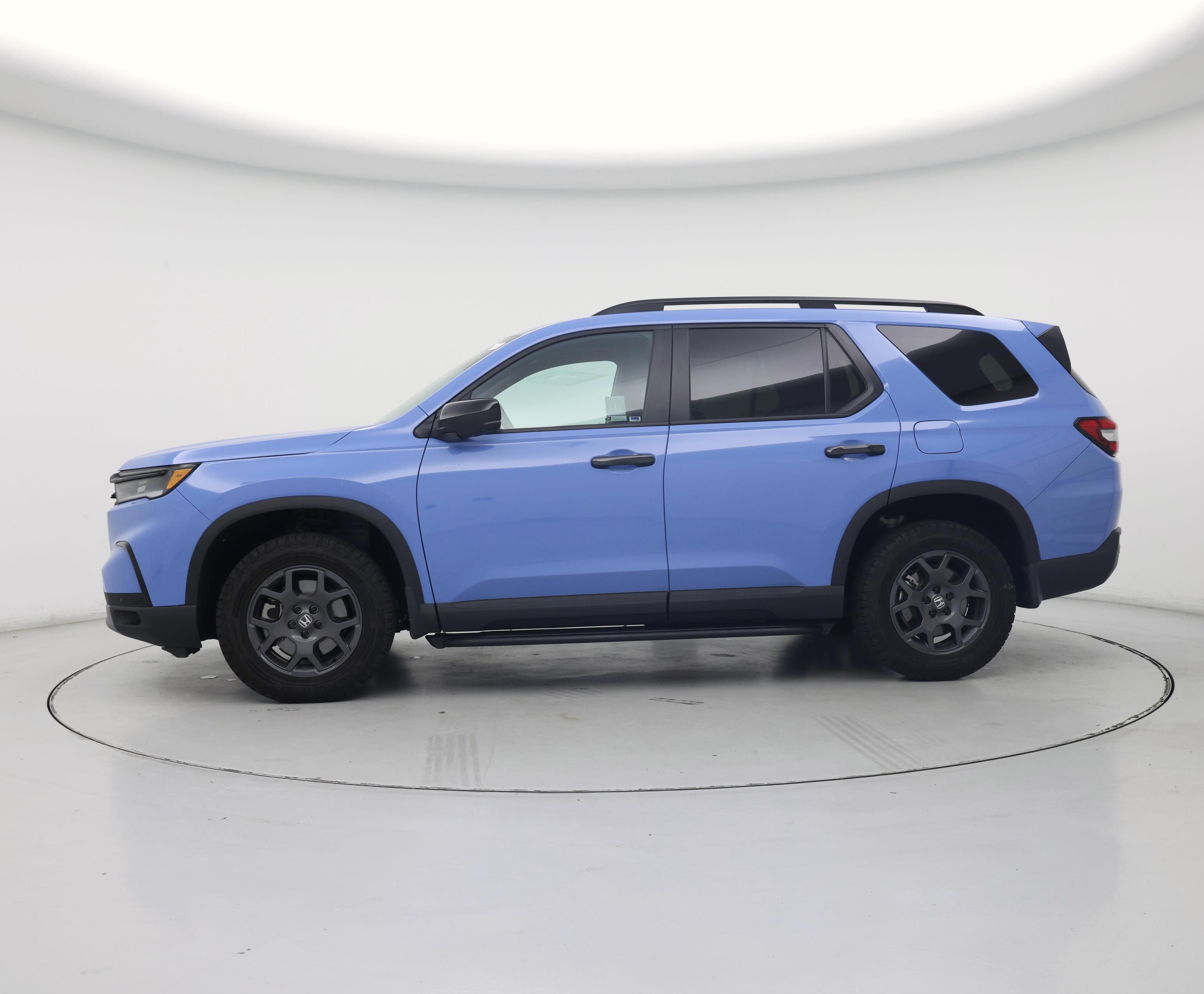 Thumbnail: 2023 Honda Pilot - 3