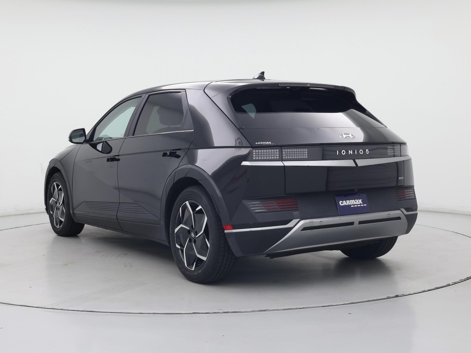 2023 Hyundai IONIQ 5 SEL - Photo 3