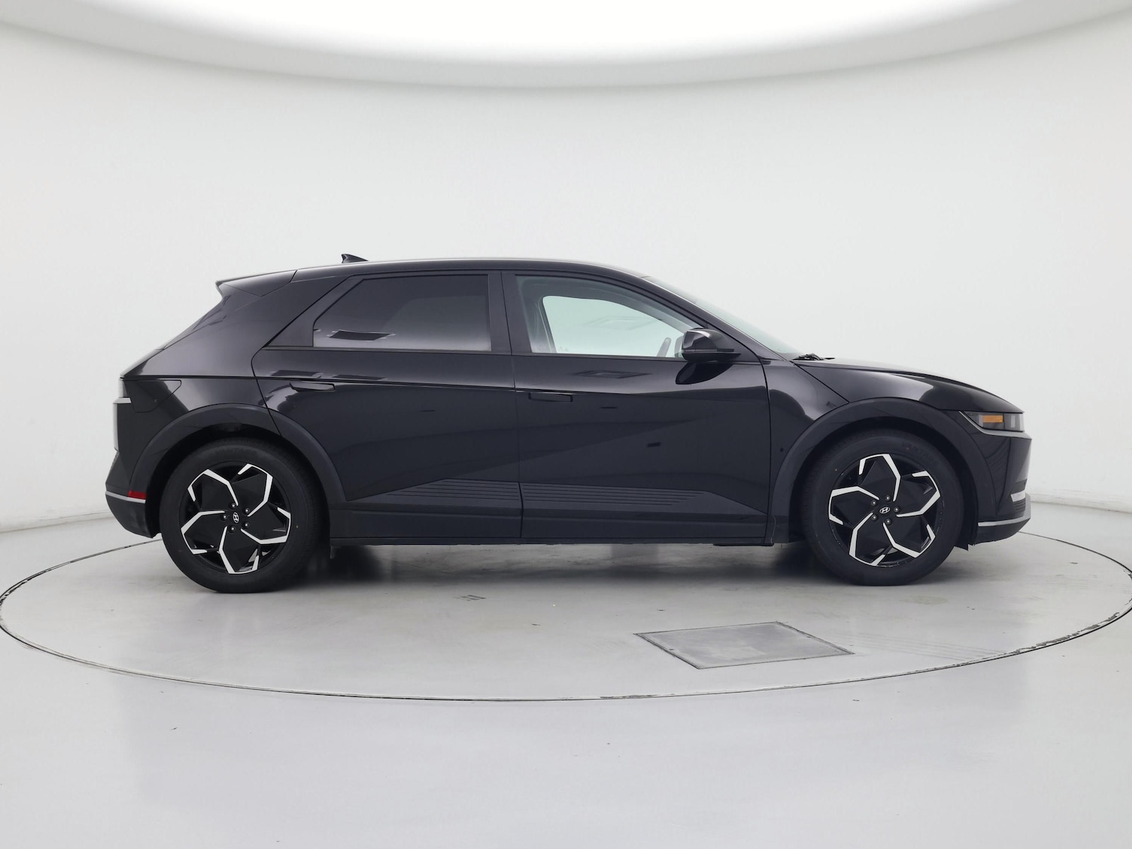 2023 Hyundai IONIQ 5 SEL - Photo 8
